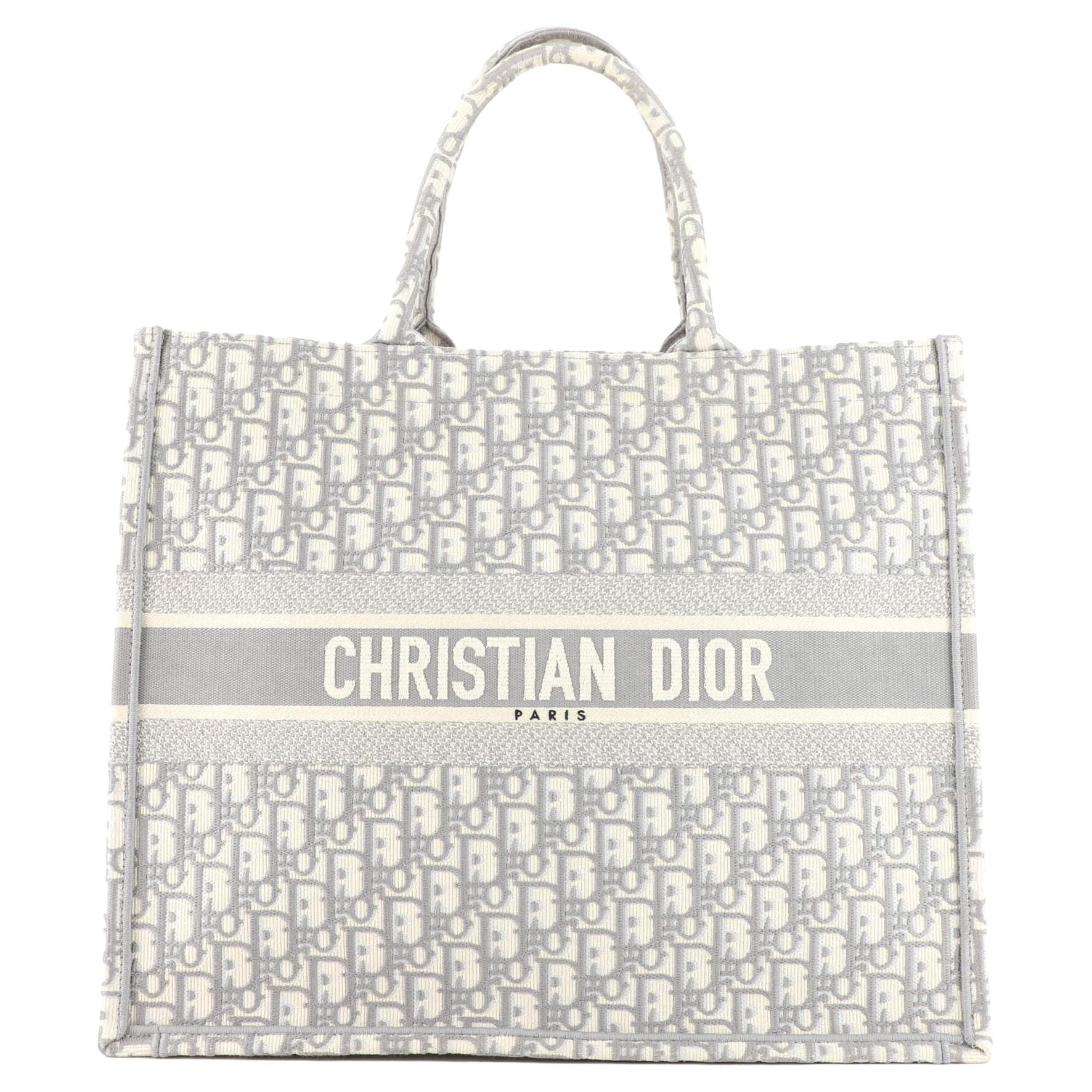 Christian Dior Book Tote - 87 For Sale on 1stDibs | 19-ma-0158 dior