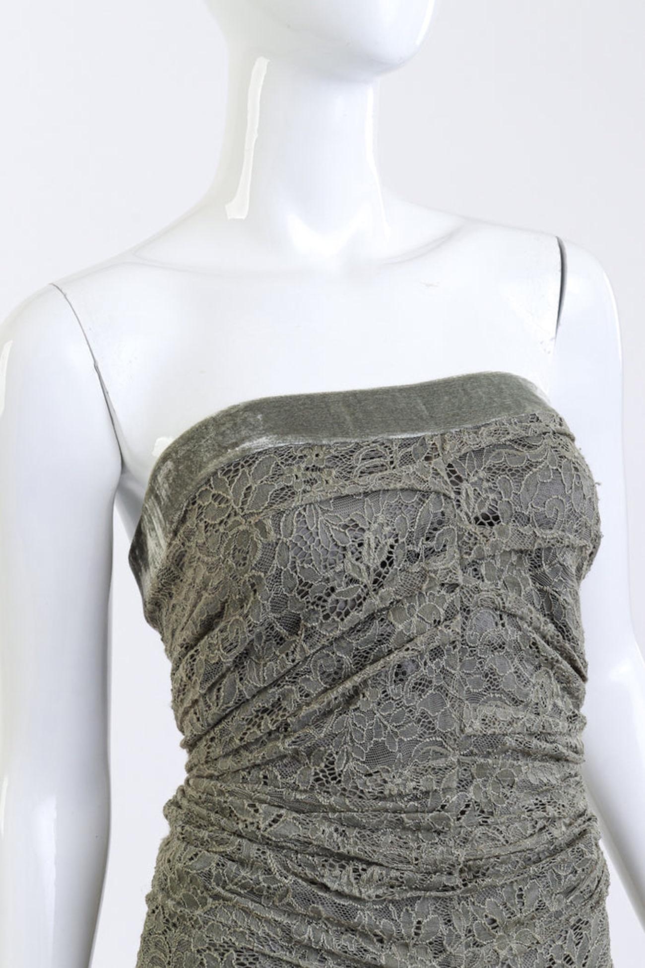Christian Dior Boutique Art Deco Beaded Olive Green Lace/mesh Dress (US 4) In Good Condition For Sale In Montreal, Quebec