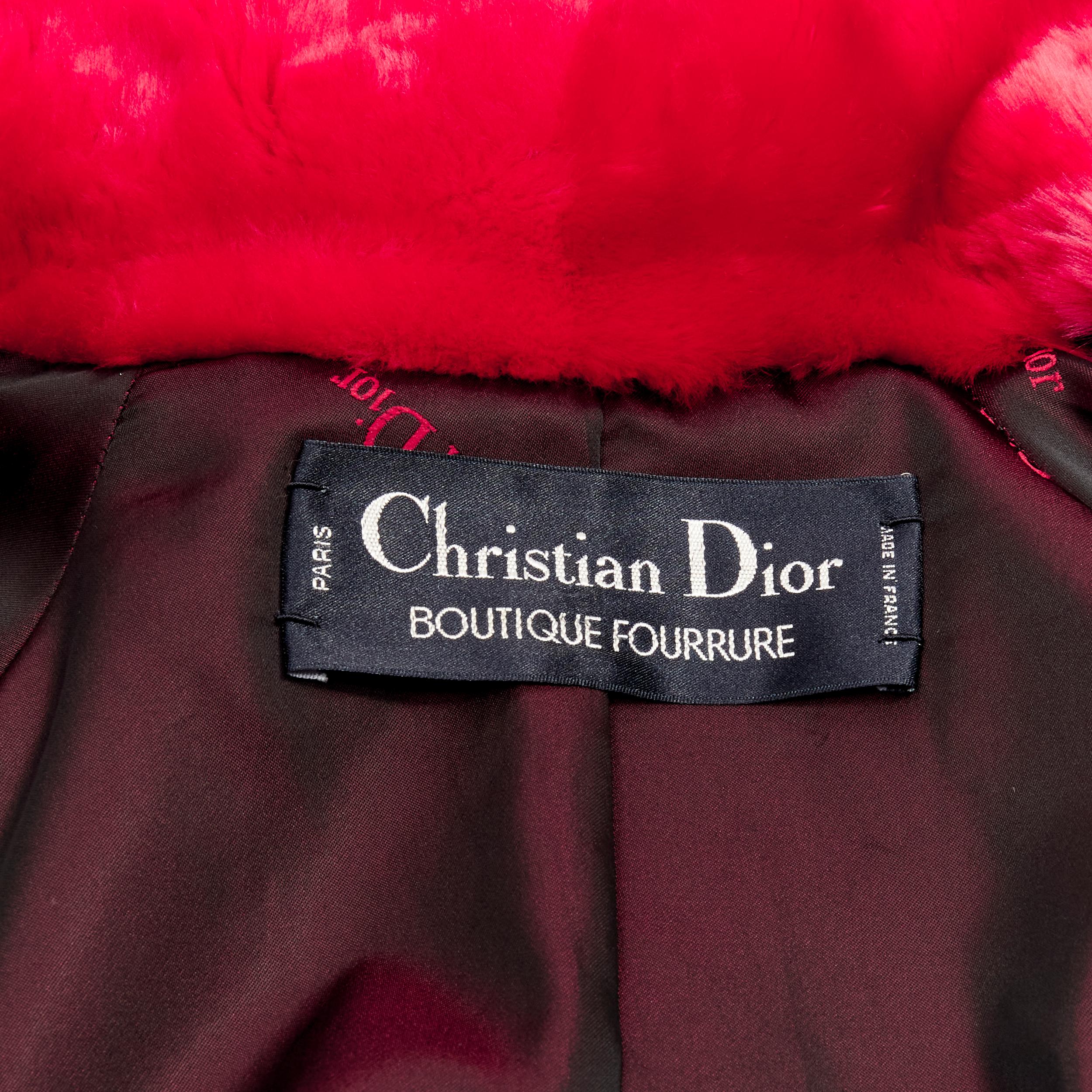 CHRISTIAN DIOR BOUTIQUE FOURRURE Vintage red faux fur swing mouton court coat For Sale 5