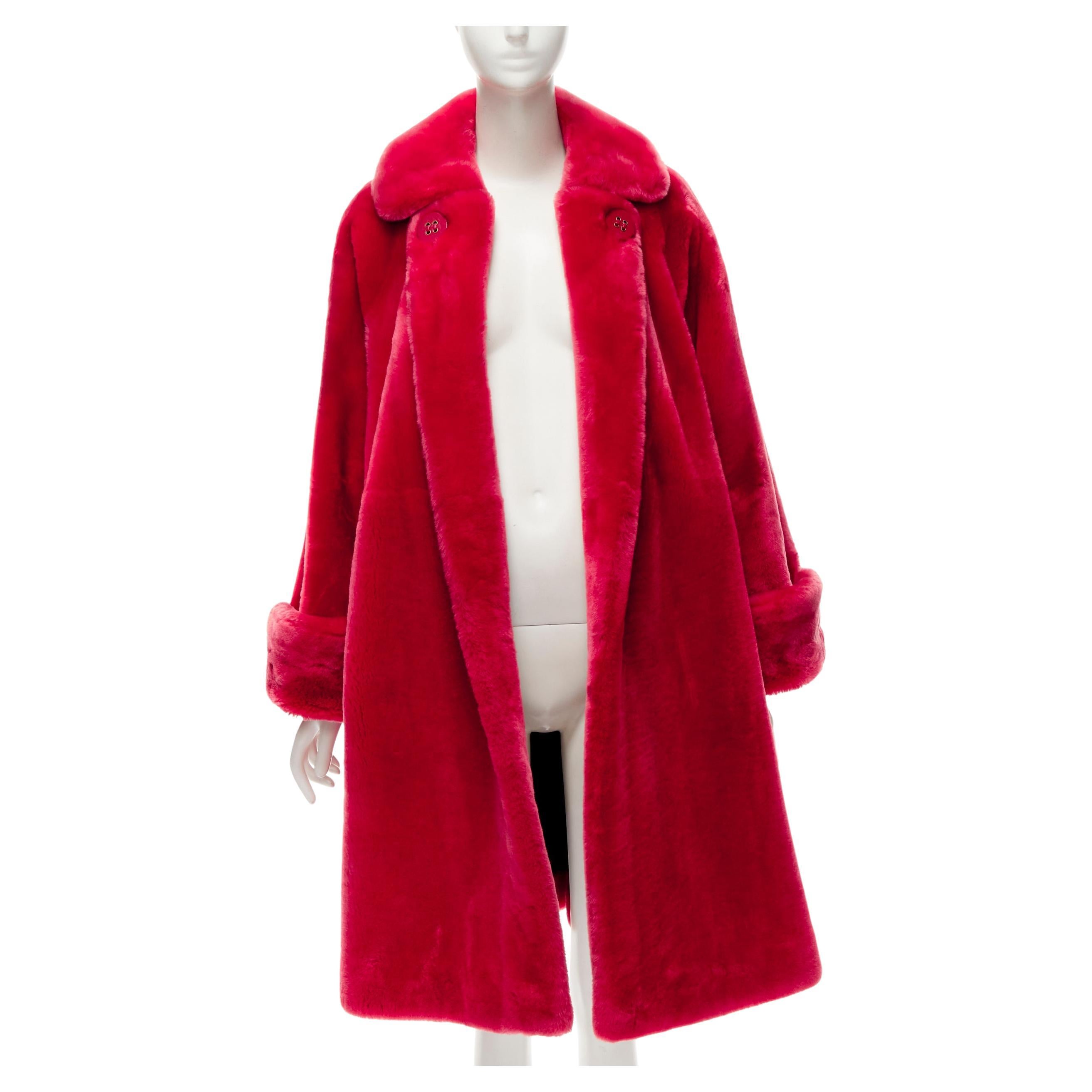 CHRISTIAN DIOR BOUTIQUE FOURRURE Vintage red faux fur swing mouton court coat For Sale