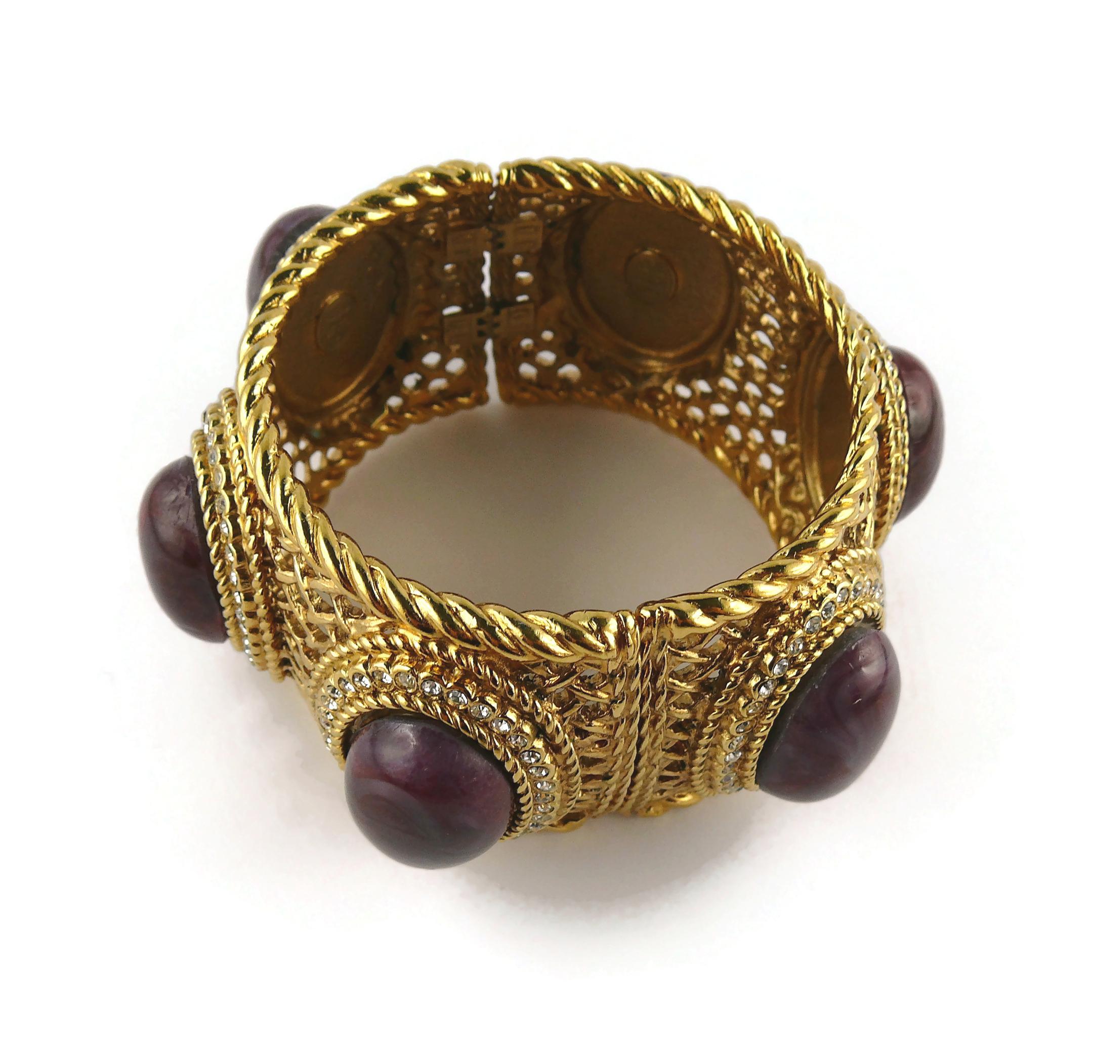 Christian Dior Boutique Massive Jewelled Gold Toned Latticework Cuff Bracelet For Sale 3