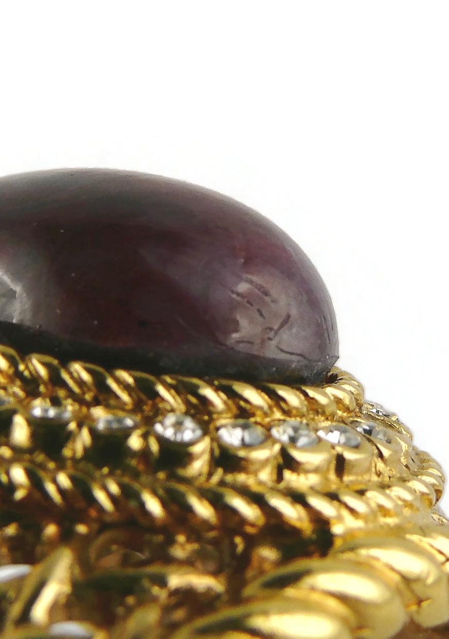 Christian Dior Boutique Massive Jewelled Gold Toned Latticework Cuff Bracelet For Sale 11