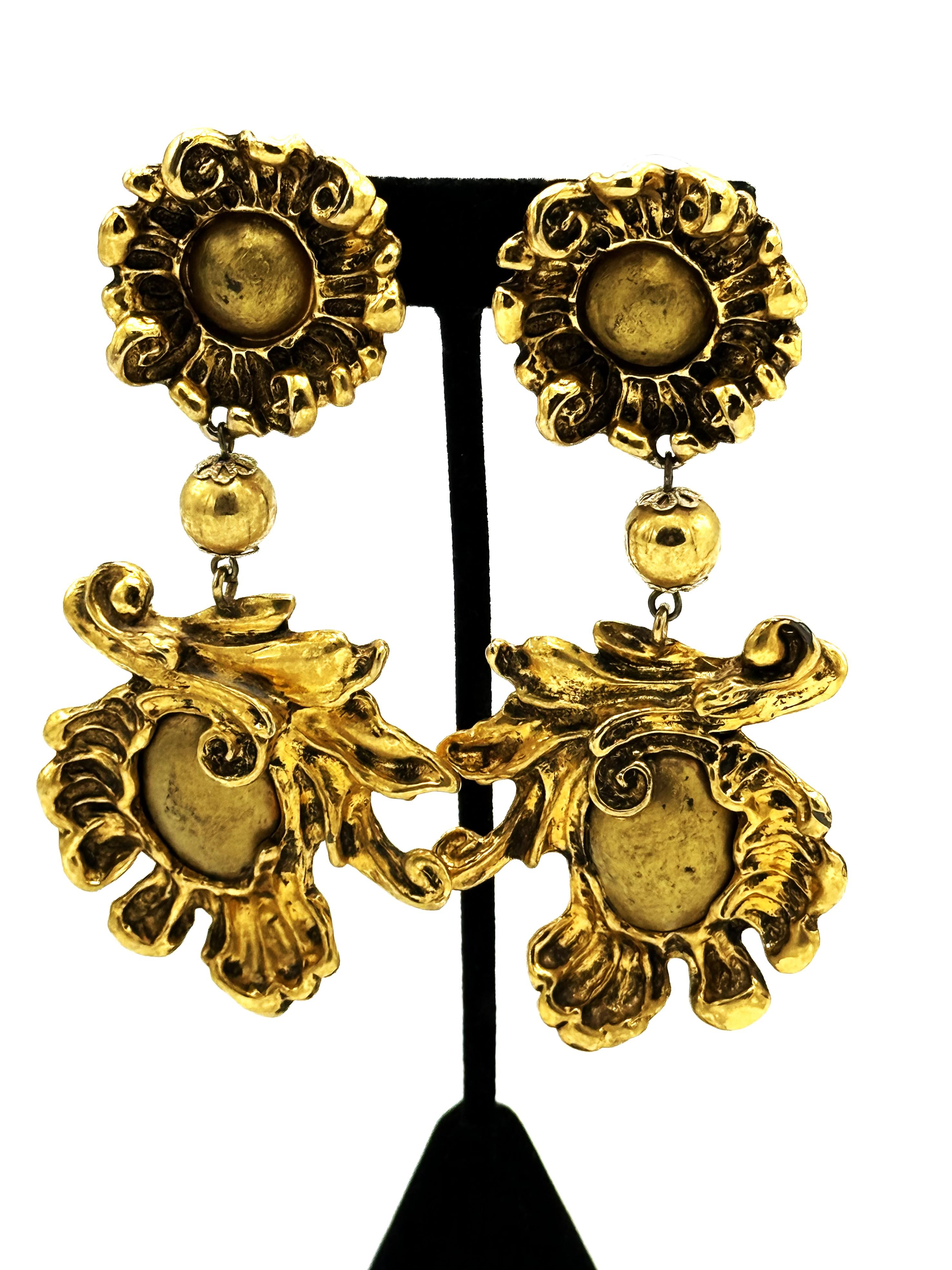 CHRISTIAN DIOR BOUTIQUE PARIS, clip-on earring, metal dore en vente 1