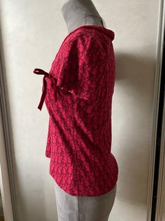 Top bordé de velours Monogram de Christian Dior Boutique Paris, rose framboise