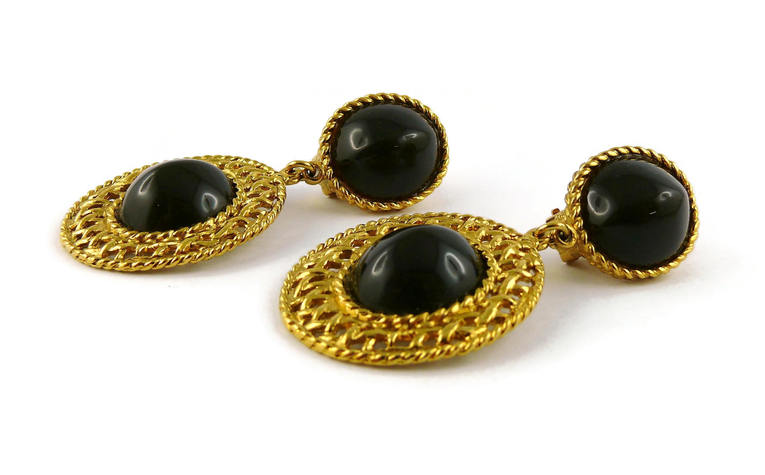 CHRISTIAN DIOR Boutique Vintage Gold Tone Canework Design Dangling Earrings For Sale 3