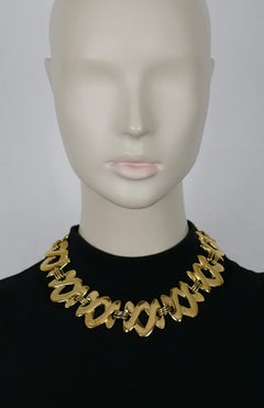 CHRISTIAN DIOR Boutique Vintage Gold Tone Wavy Link Necklace