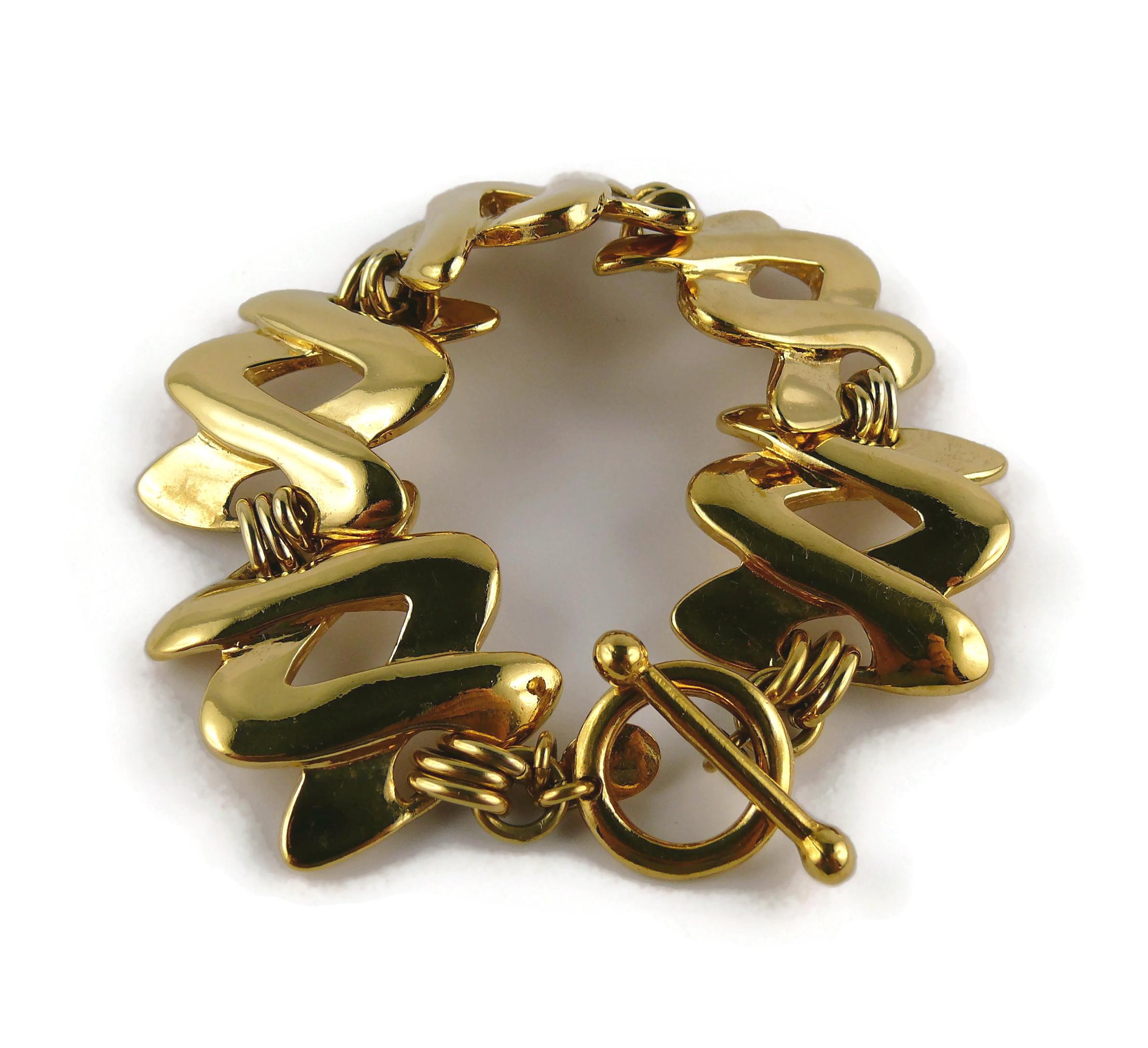 Christian Dior Boutique Vintage Gold Toned Link Bracelet For Sale 4