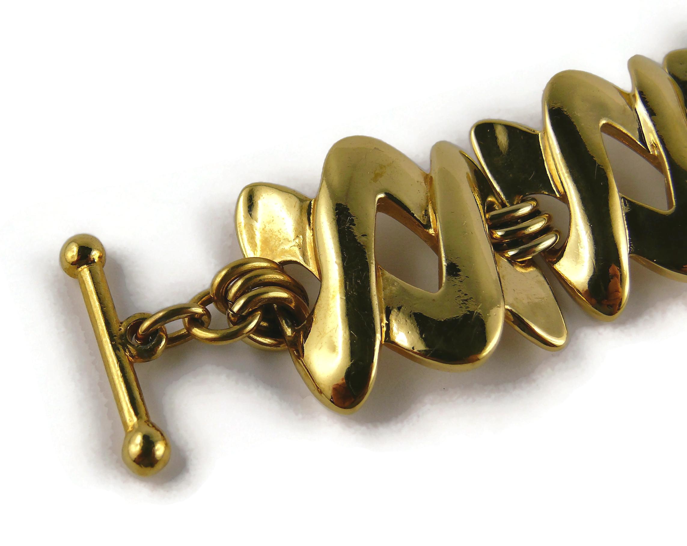 Christian Dior Boutique Vintage Gold Toned Link Bracelet In Good Condition For Sale In Nice, FR