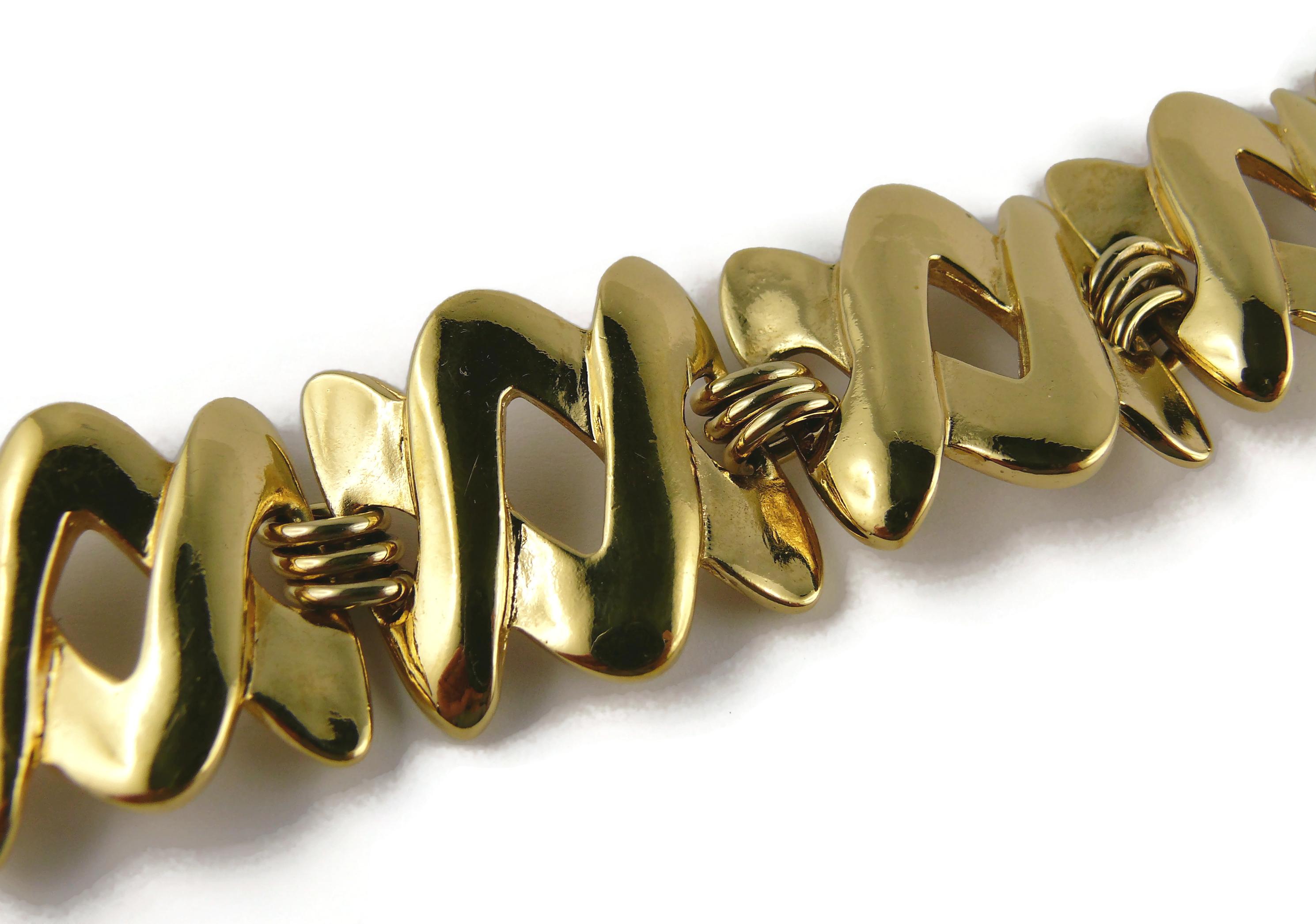 Women's Christian Dior Boutique Vintage Gold Toned Link Bracelet For Sale