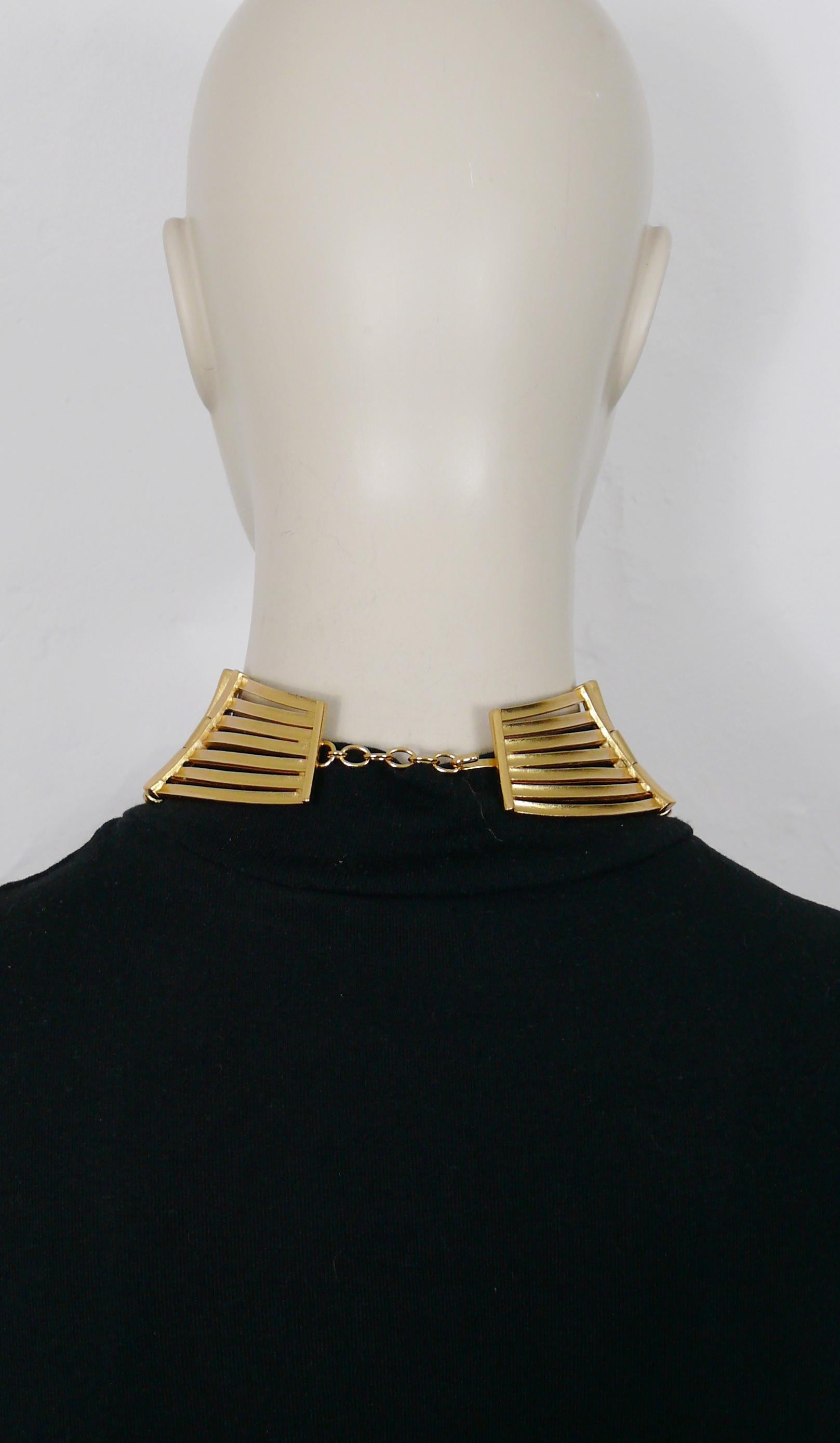 Christian Dior Boutique Vintage Gold Toned Multi Strand Choker and Earring Set  For Sale 4