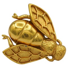 CHRISTIAN DIOR Boutique Vintage Iconic Gold Tone Bee Brooch