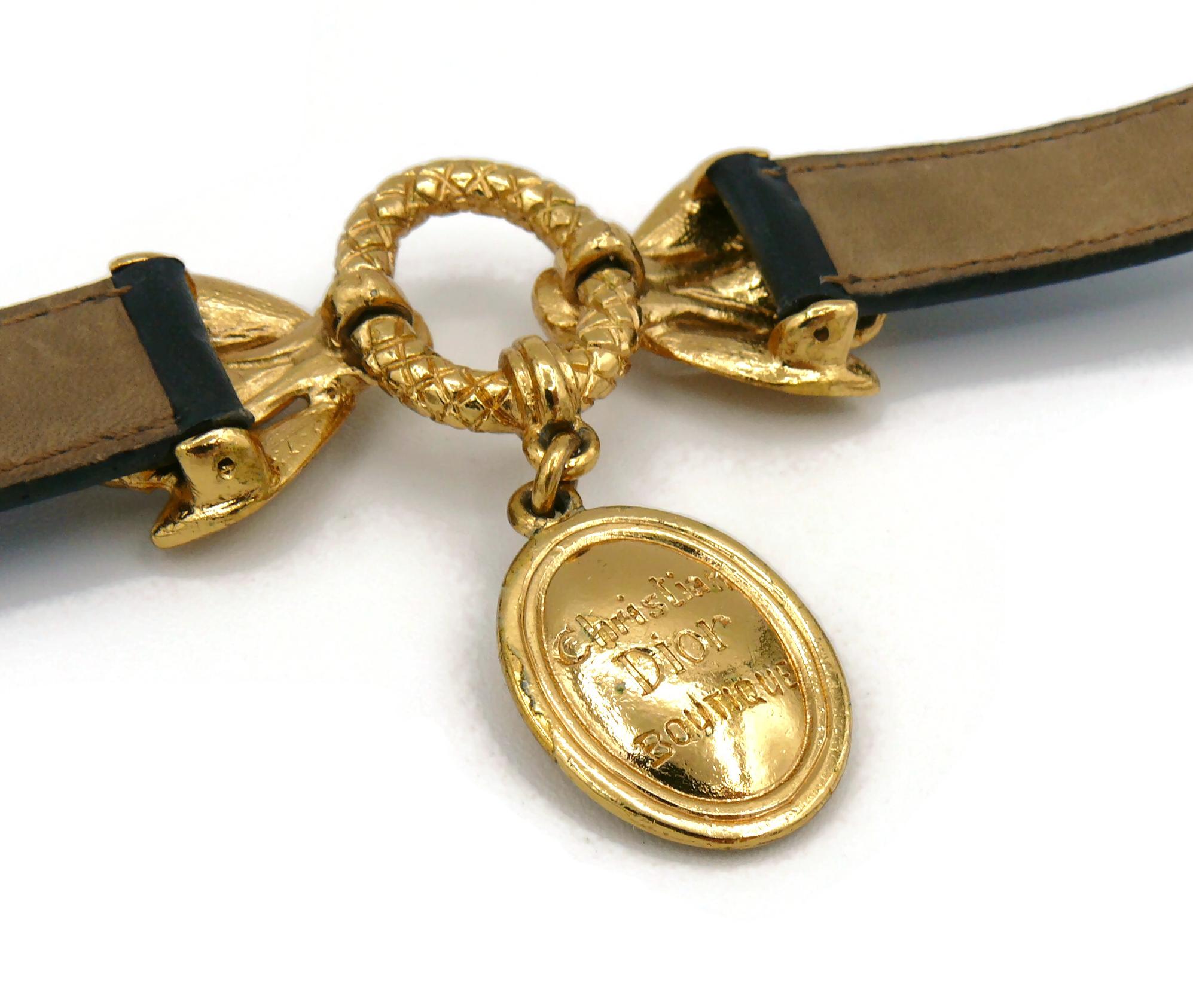Christian Dior Boutique Bracelet vintage en cuir avec bijoux en forme d'abeille en vente 4