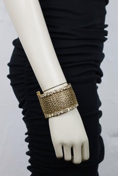 CHRISTIAN DIOR Boutique Vintage Jewelled Gold Tone Latticework Cuff Bracelet