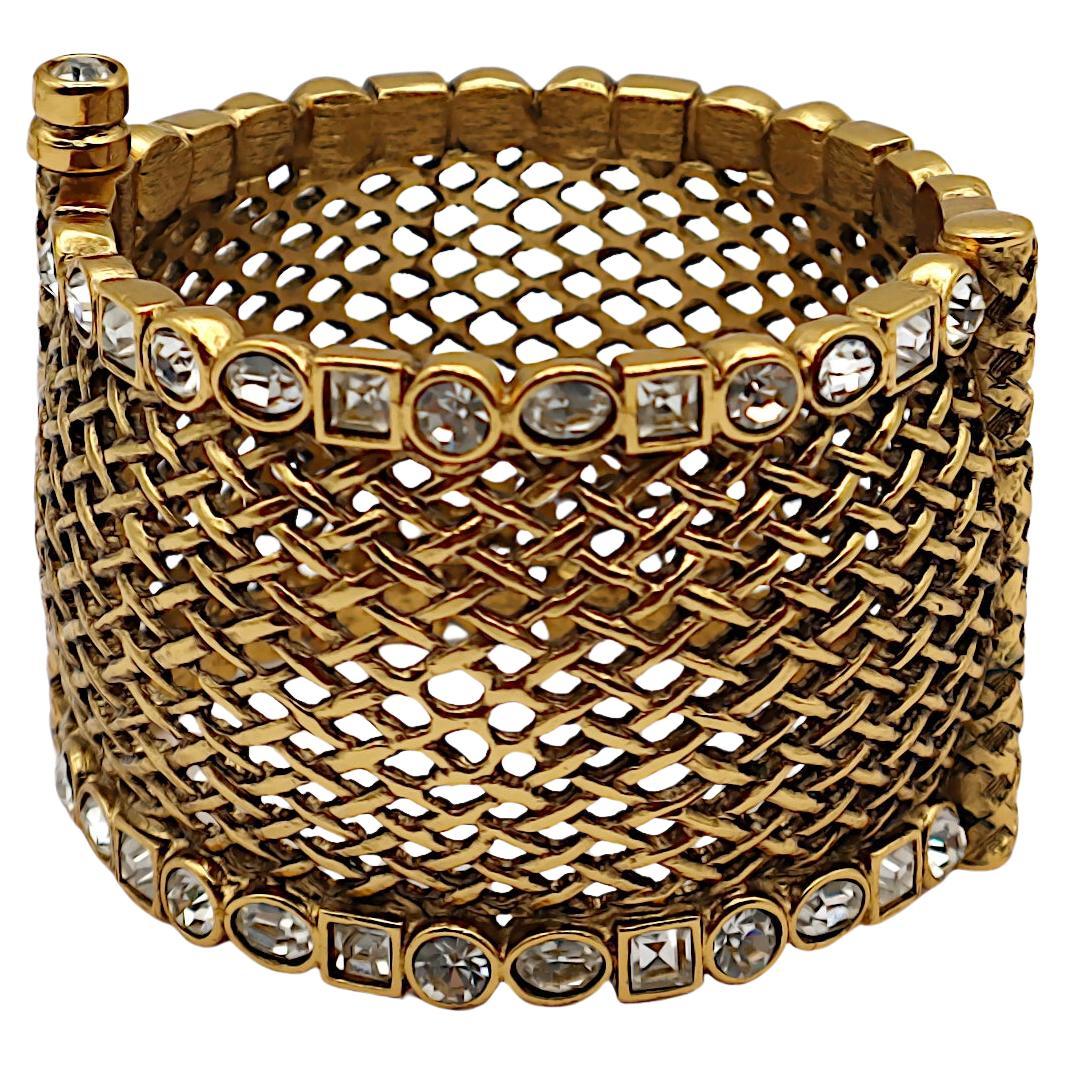 CHRISTIAN DIOR Boutique Bracciale Jewell d'epoca in tonalità oro a reticolo in vendita