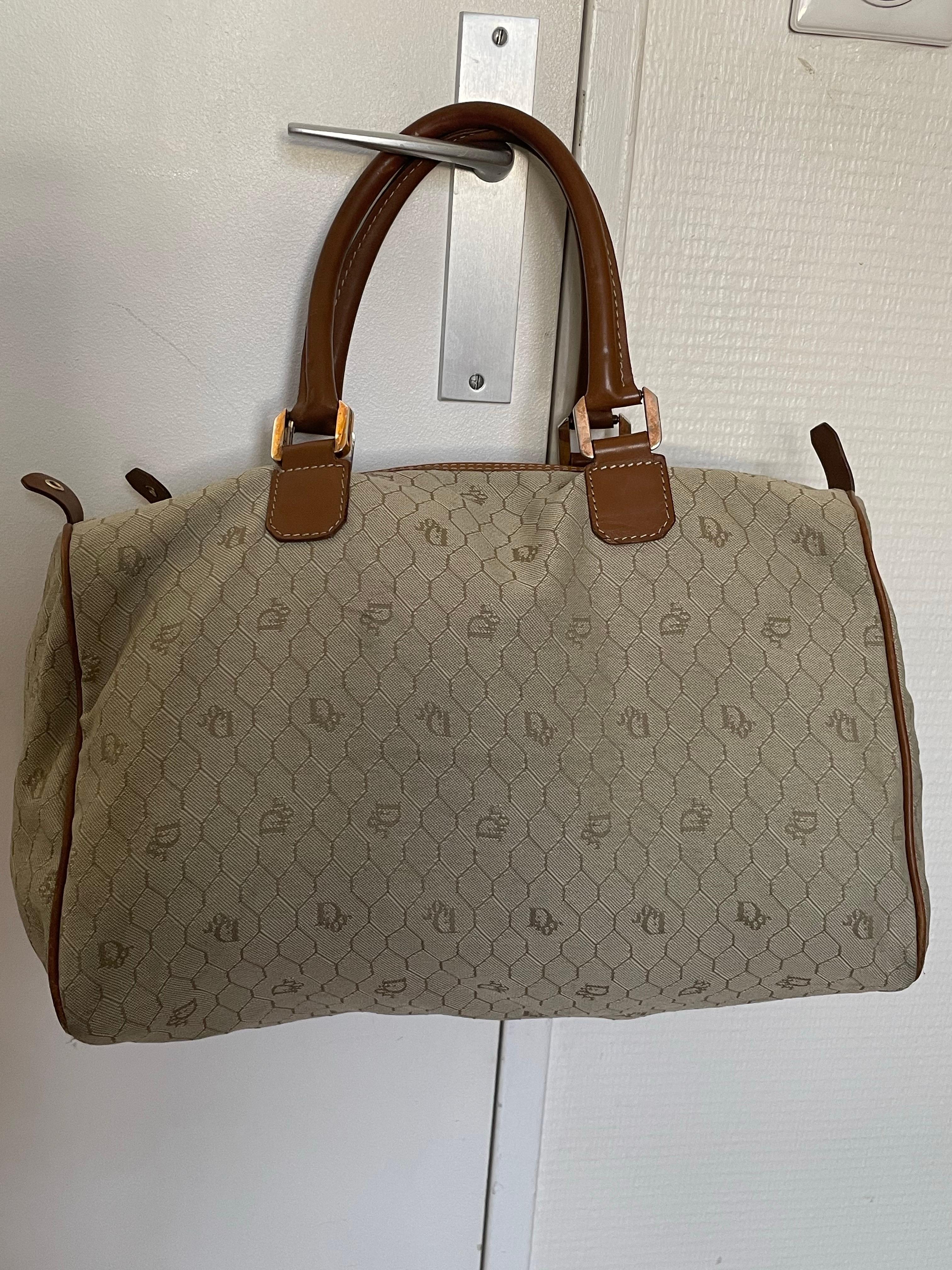 CHRISTIAN DIOR Sac monogramme Bowling en vente 7