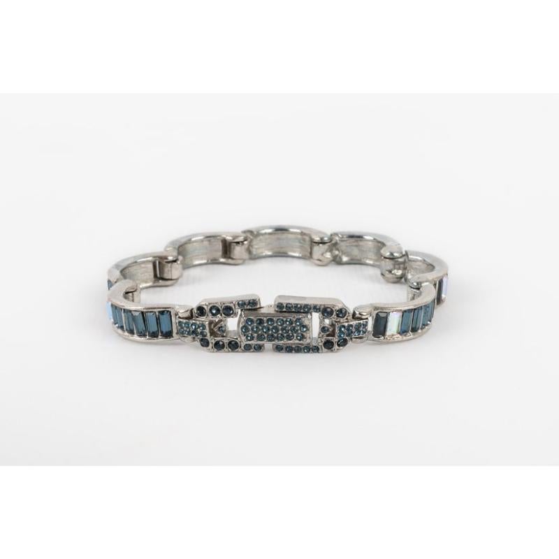 Christian Dior-Armband mit blauen Strasssteinen im Zustand „Hervorragend“ im Angebot in SAINT-OUEN-SUR-SEINE, FR