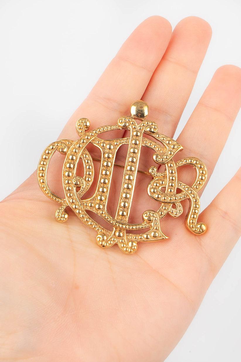 Christian Dior Brooch in Metal 2