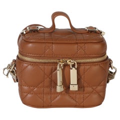 Christian Dior – Braunes Lammleder, Cannage-Muster, Micro Lady Dior Kosmetiktasche