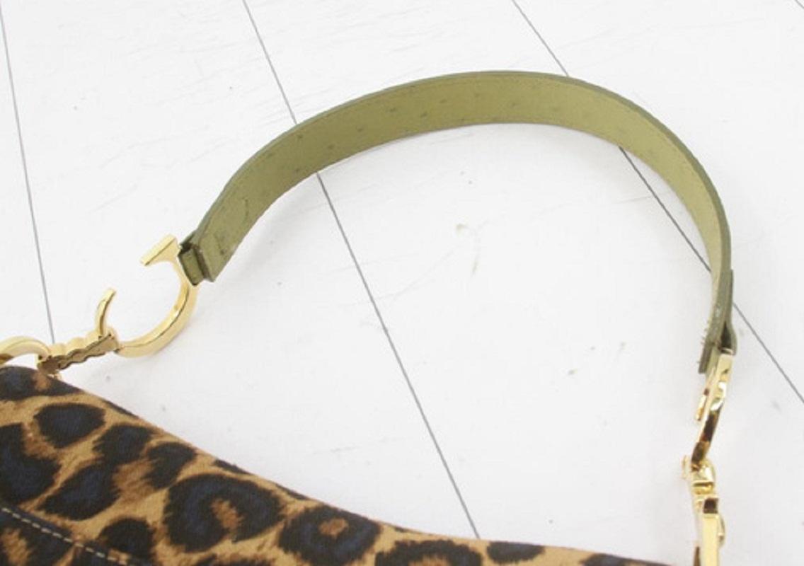 Christian Dior - Borsa a tracolla in pelle e tela con stampa leopardo marrone In condizioni buone in vendita a Irvine, CA
