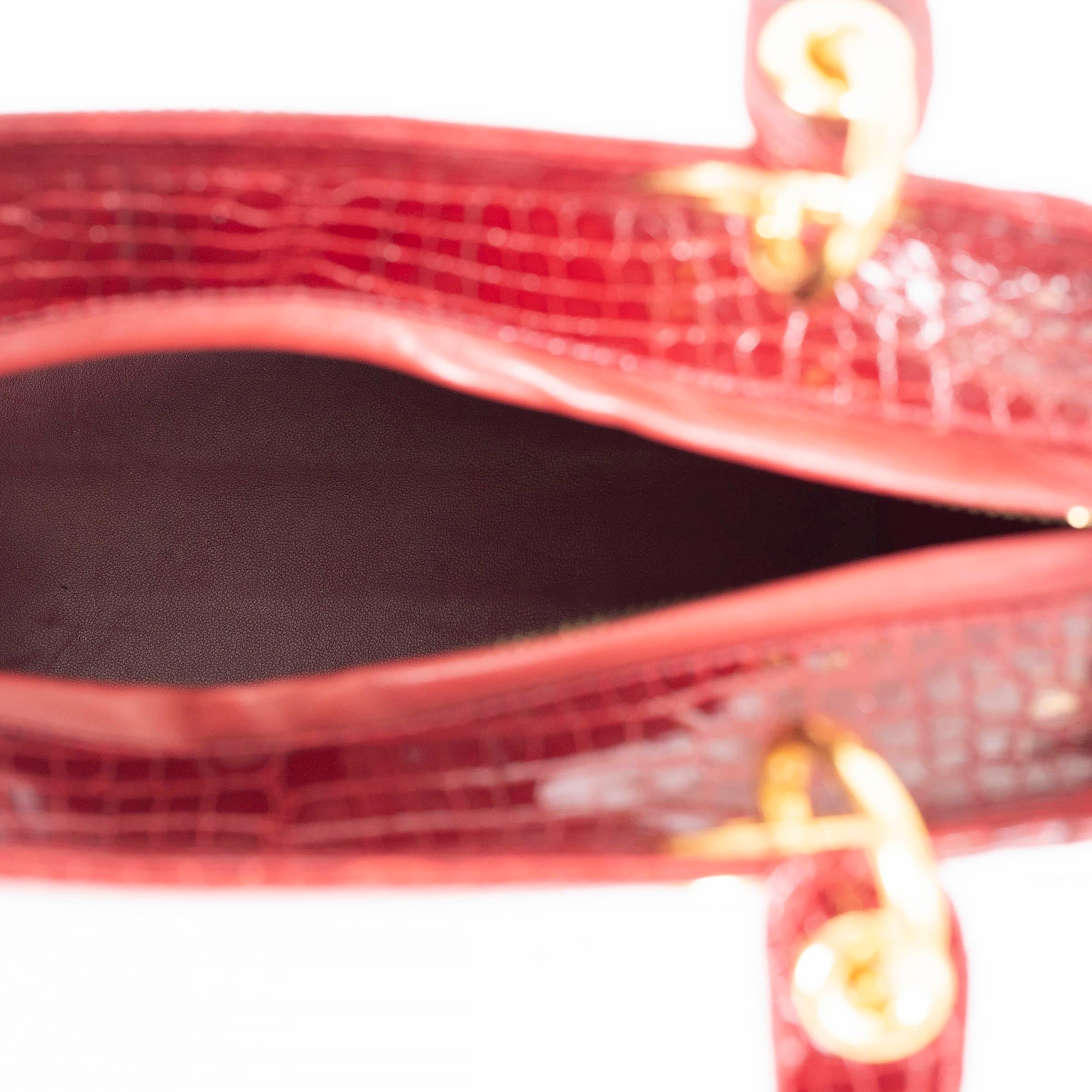 CHRISTIAN DIOR bordeaux CROCODILE LADY DIOR MEDIUM Fourre-tout en vente 1
