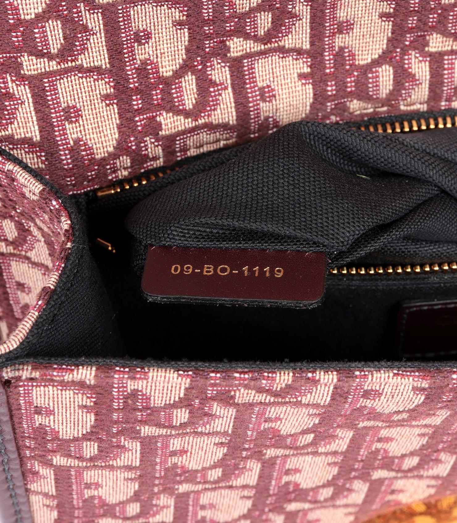 Christian Dior Burgundy Oblique Jacquard & Calfskin Leather 30 Montaigne Bag im Angebot 3