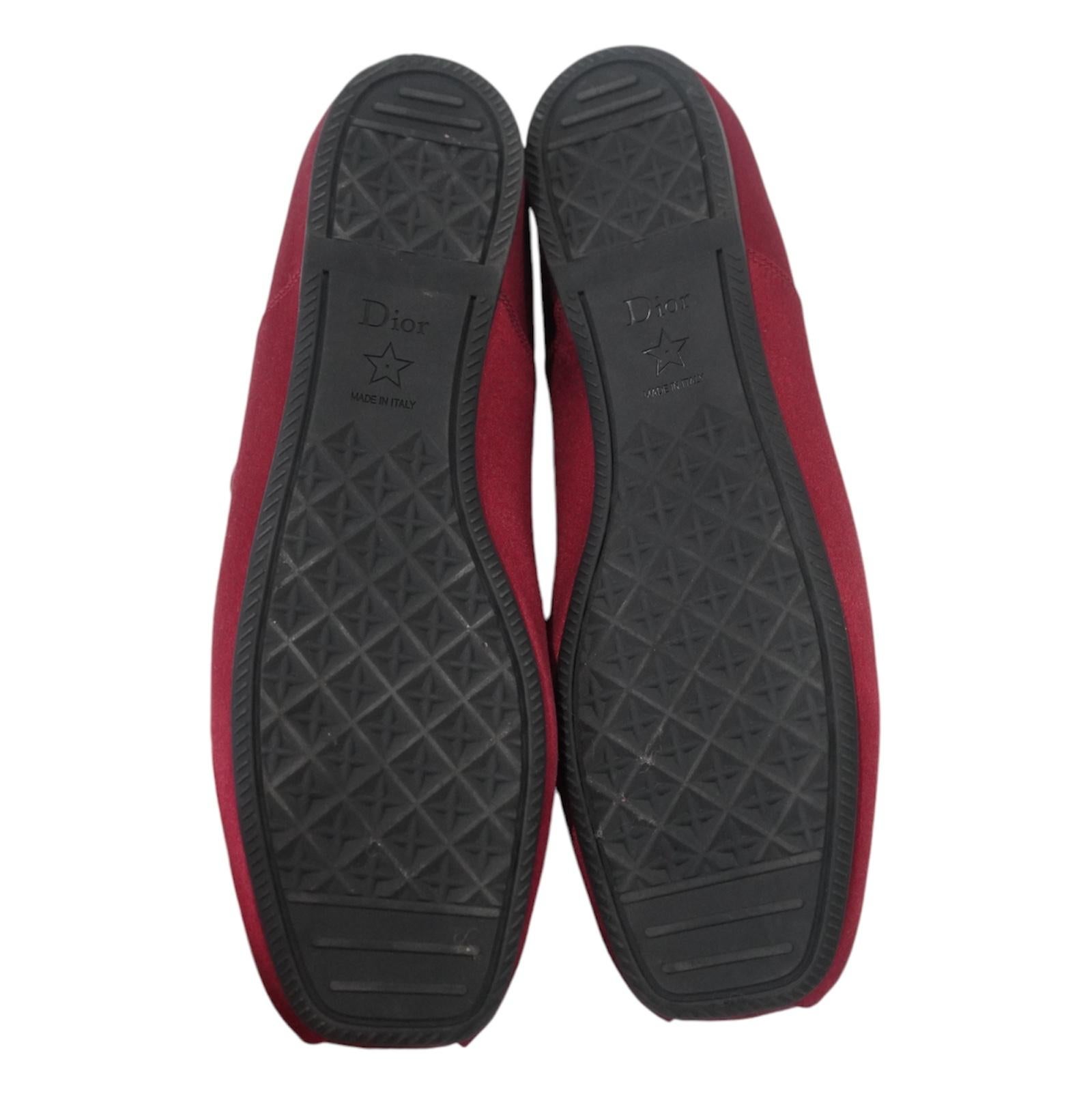 Christian Dior Burgundy Satin Ballet Flats 38.5 For Sale 5
