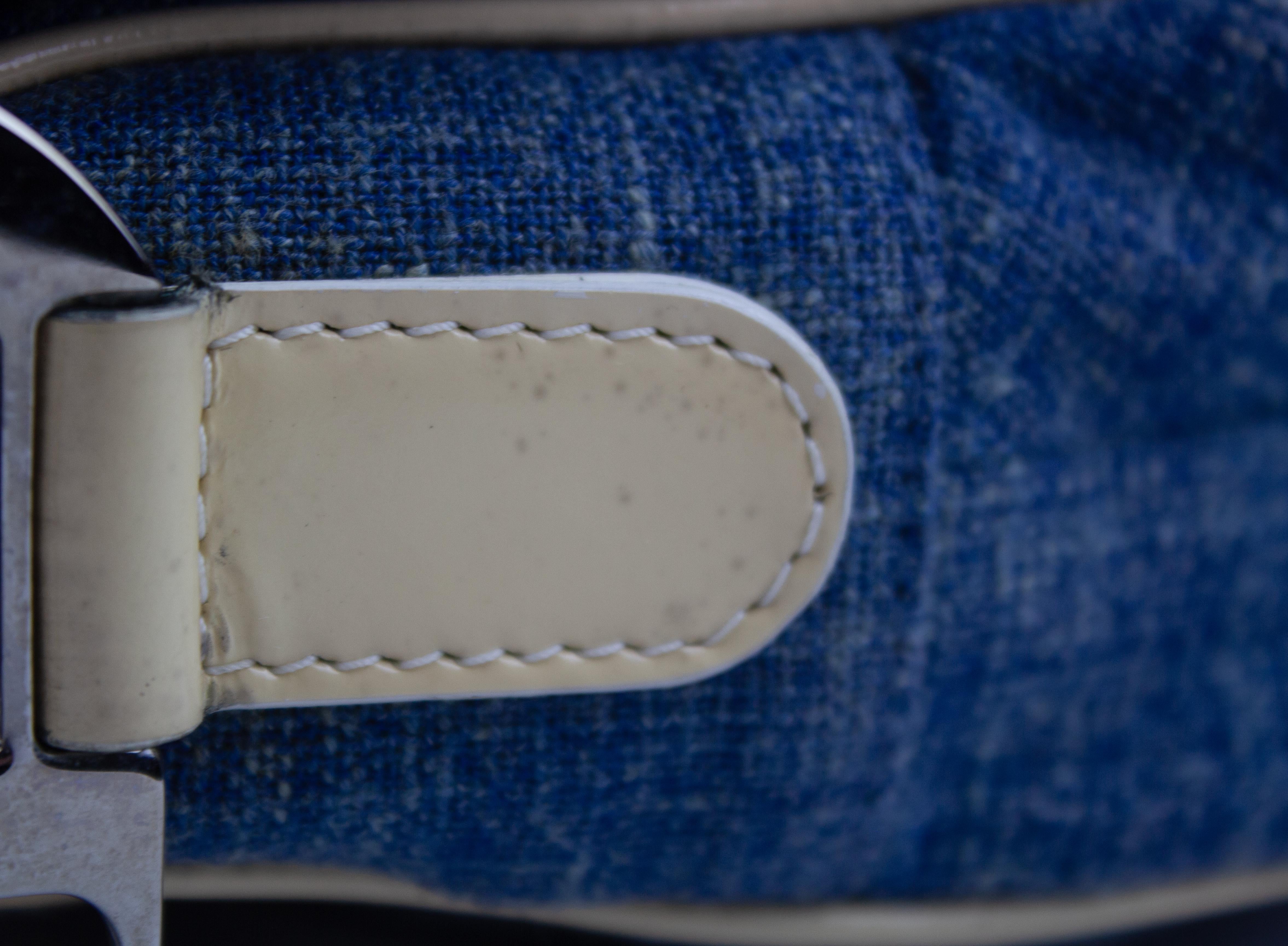 Christian Dior - Sac à main brodé de papillons et de Swarovski en vente 7