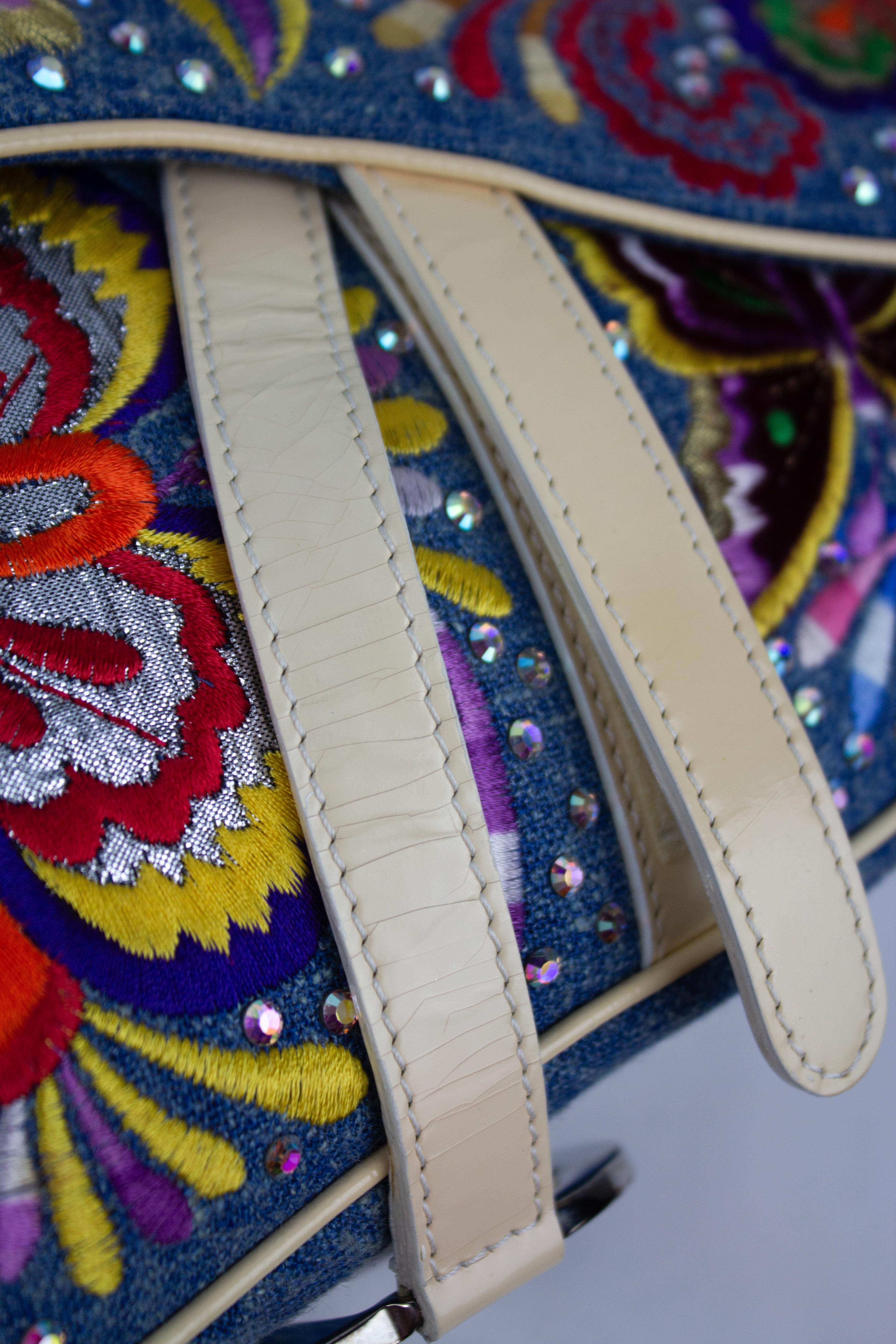 Christian Dior - Sac à main brodé de papillons et de Swarovski en vente 4