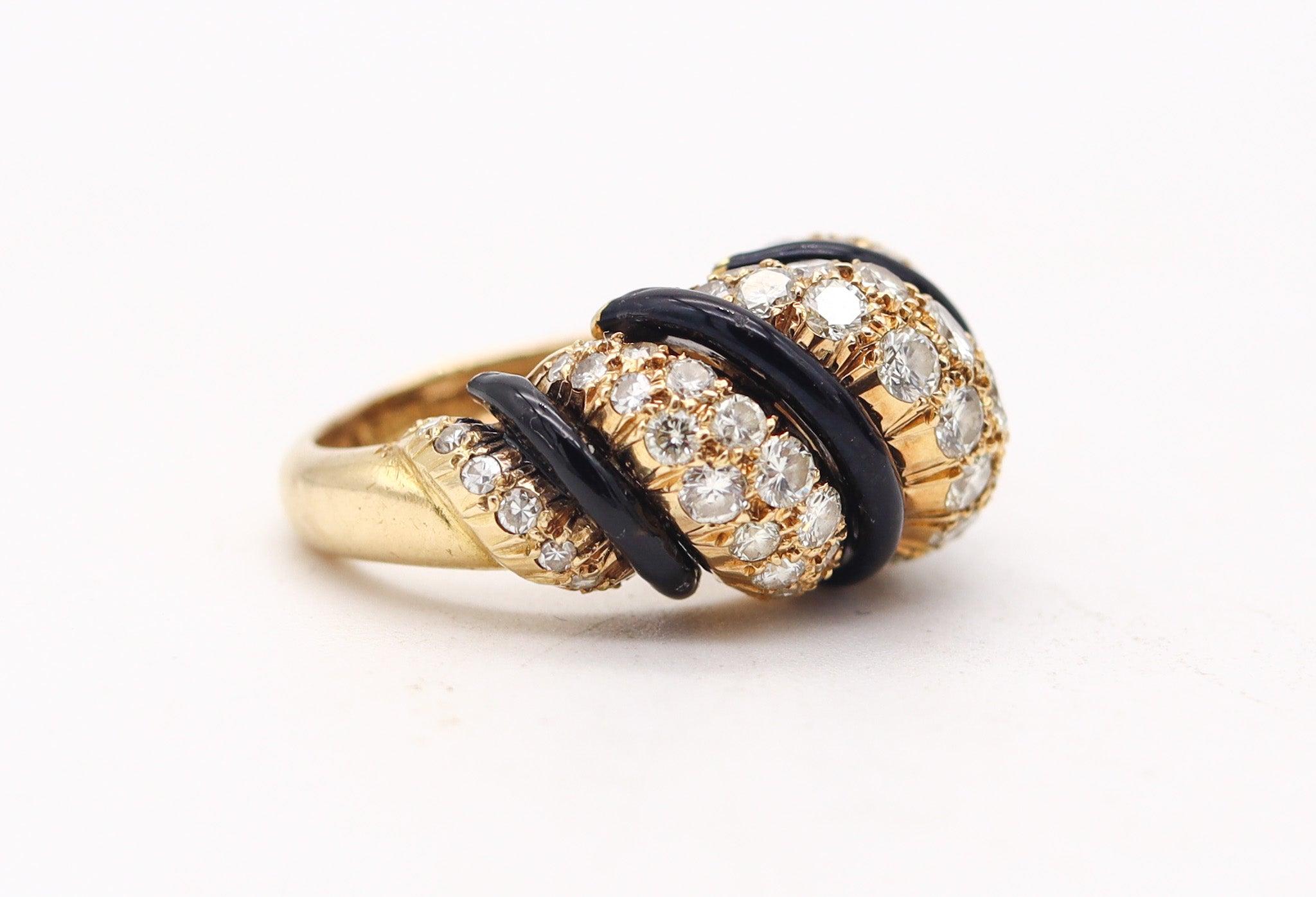 CHRISTIAN DIOR von Cipullo 1970 Paris Cocktail Ring 18Kt Gold & 4,08 Ctw Diamanten (Modernistisch) im Angebot