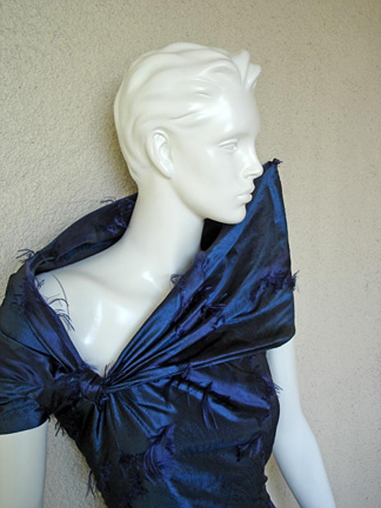 Christian Dior by Galliano Grand Sapphire Blue Silk Demi Couture Dress Gown Excellent état - En vente à Los Angeles, CA