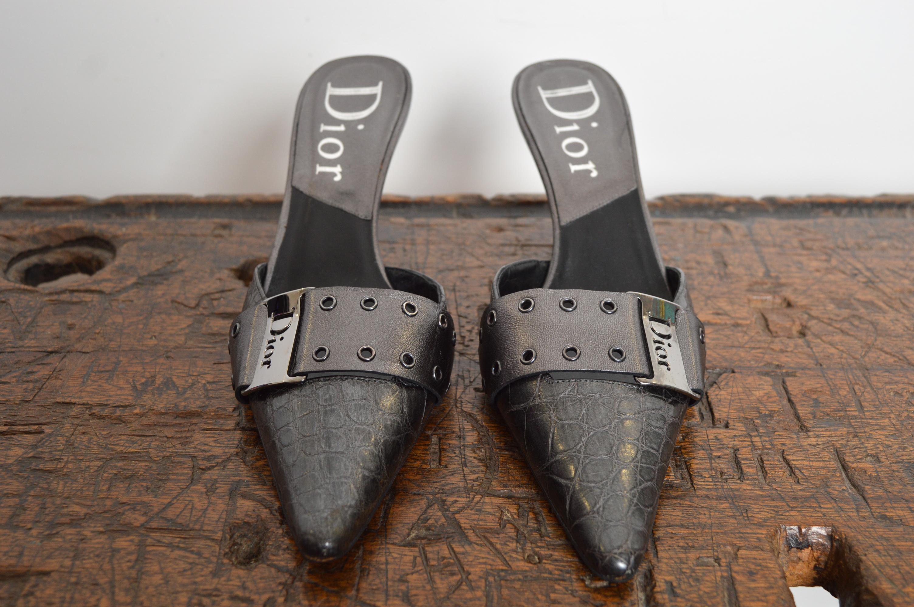 Christian Dior by Galliano Gun Metal Grey Silver pointed Crocodile Kitten Talons en vente 8