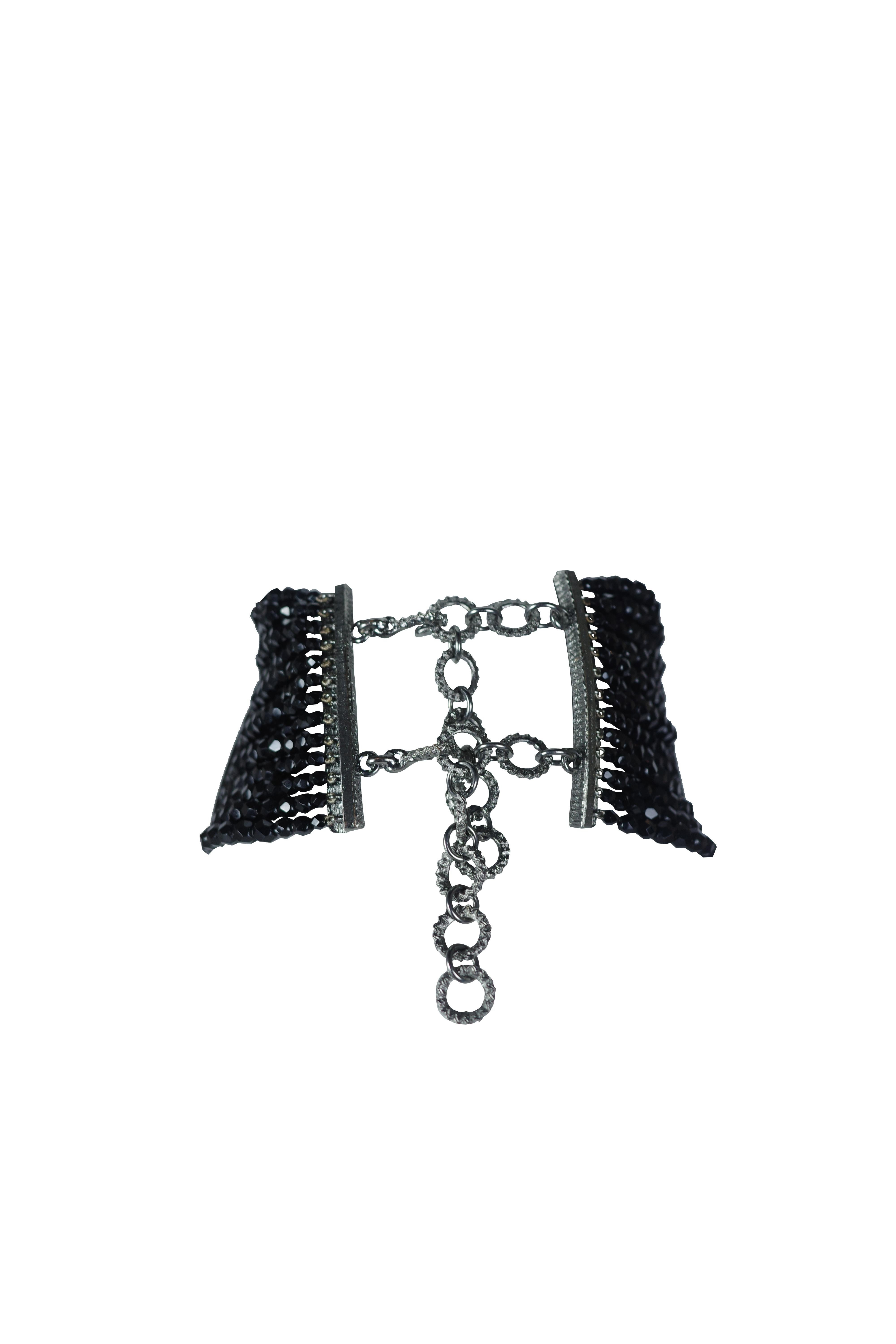 Christian Dior By Galliano P/E 1999, girocollo nero a fili mutlti Masai in vendita 4