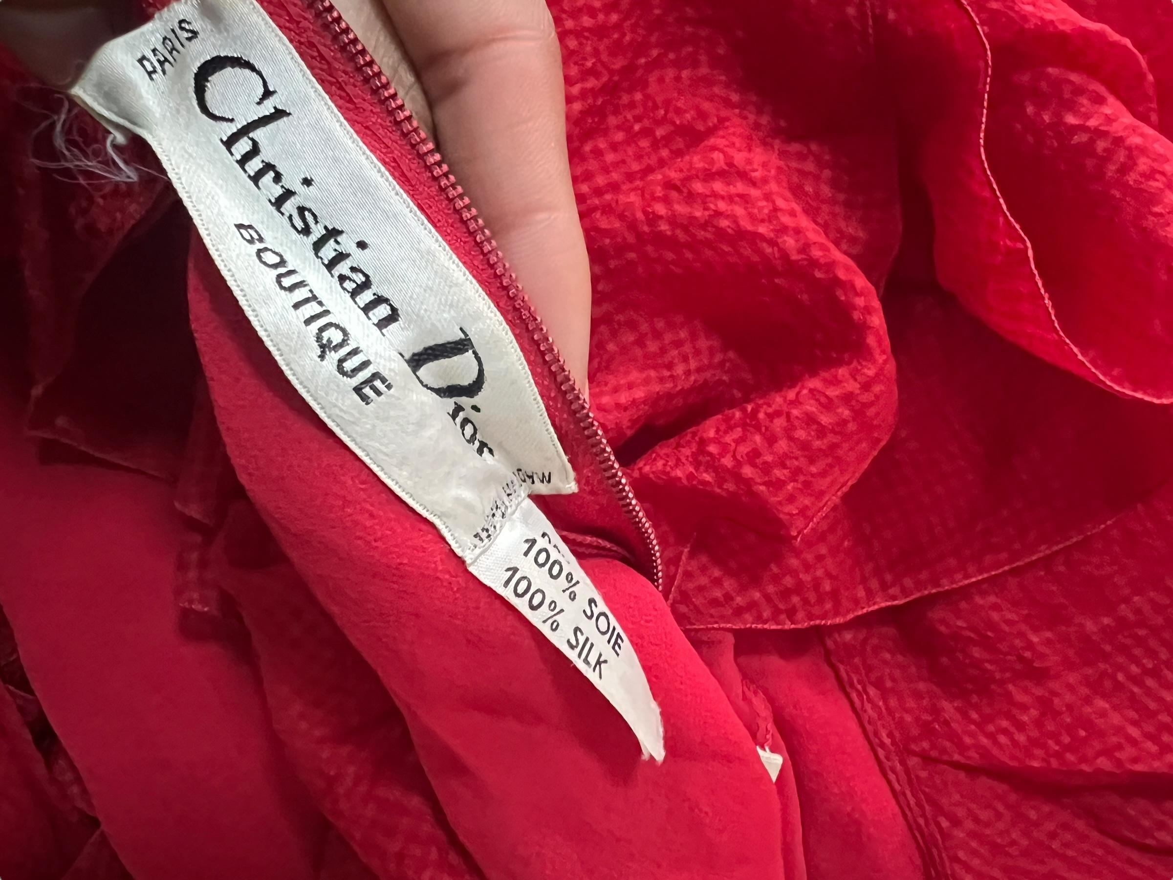 Christian Dior by Gianfranco Ferré 90s ruffle Asymmetric Gown In Good Condition For Sale In CAPELLE AAN DEN IJSSEL, ZH