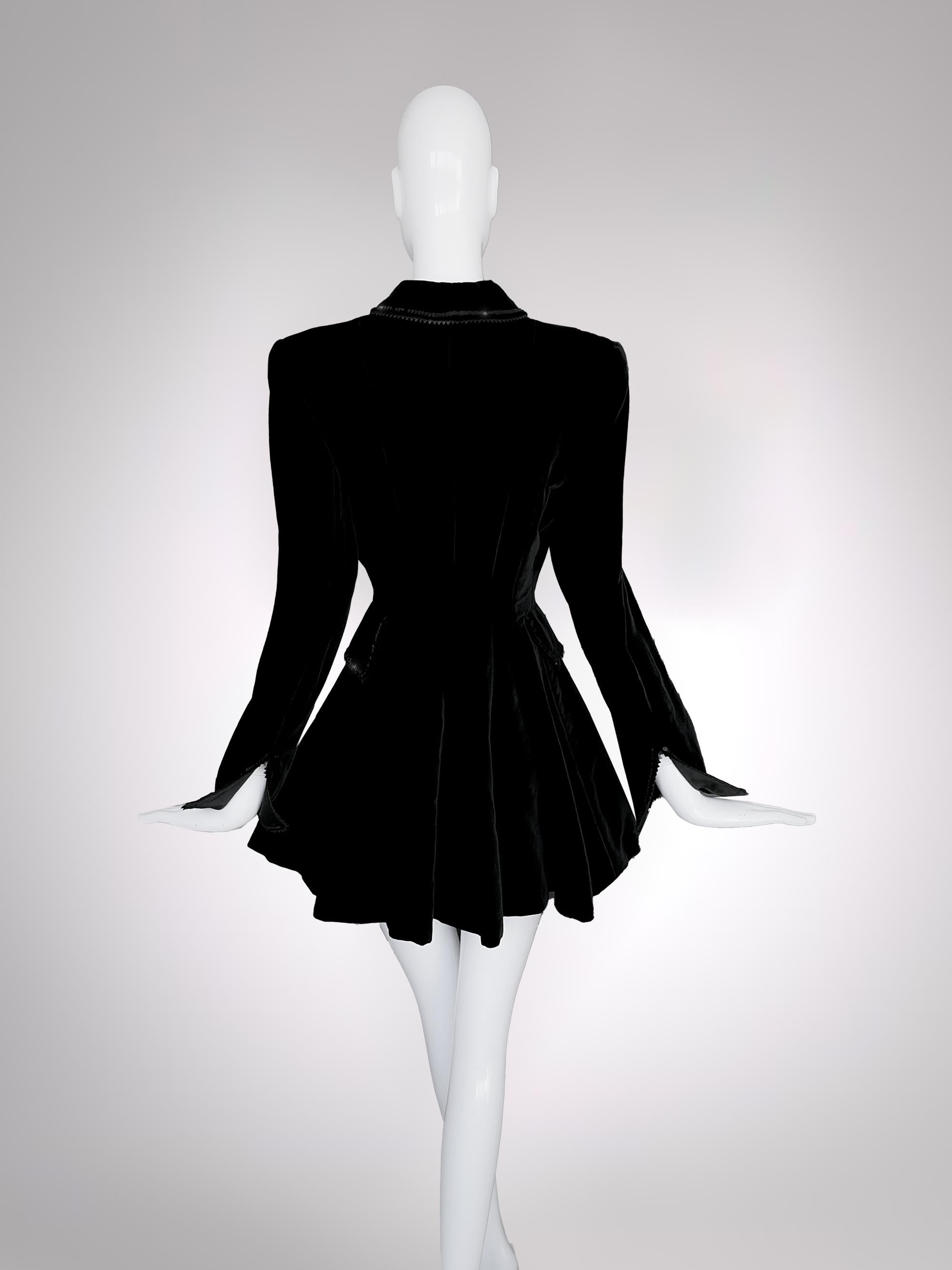 Christian Dior by Gianfranco Ferré FW 1994 Black Velvet Jacket For Sale 6