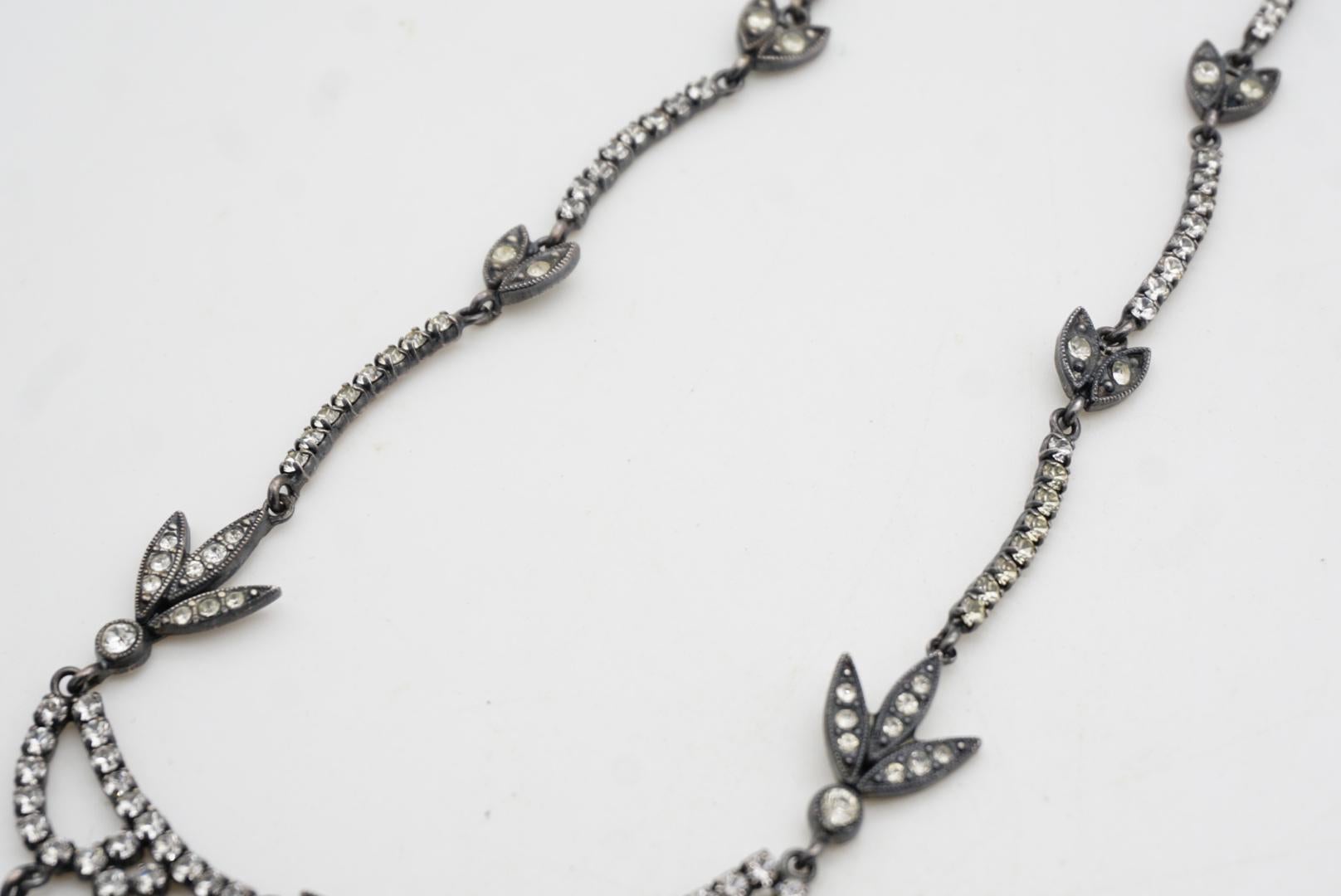 CHRISTIAN DIOR for John Galliano for Christian Dior 1997 Fall Sparkling Crystals Leaf Bib Necklace (Collier à plastron en forme de feuille avec cristaux étincelants) en vente 8