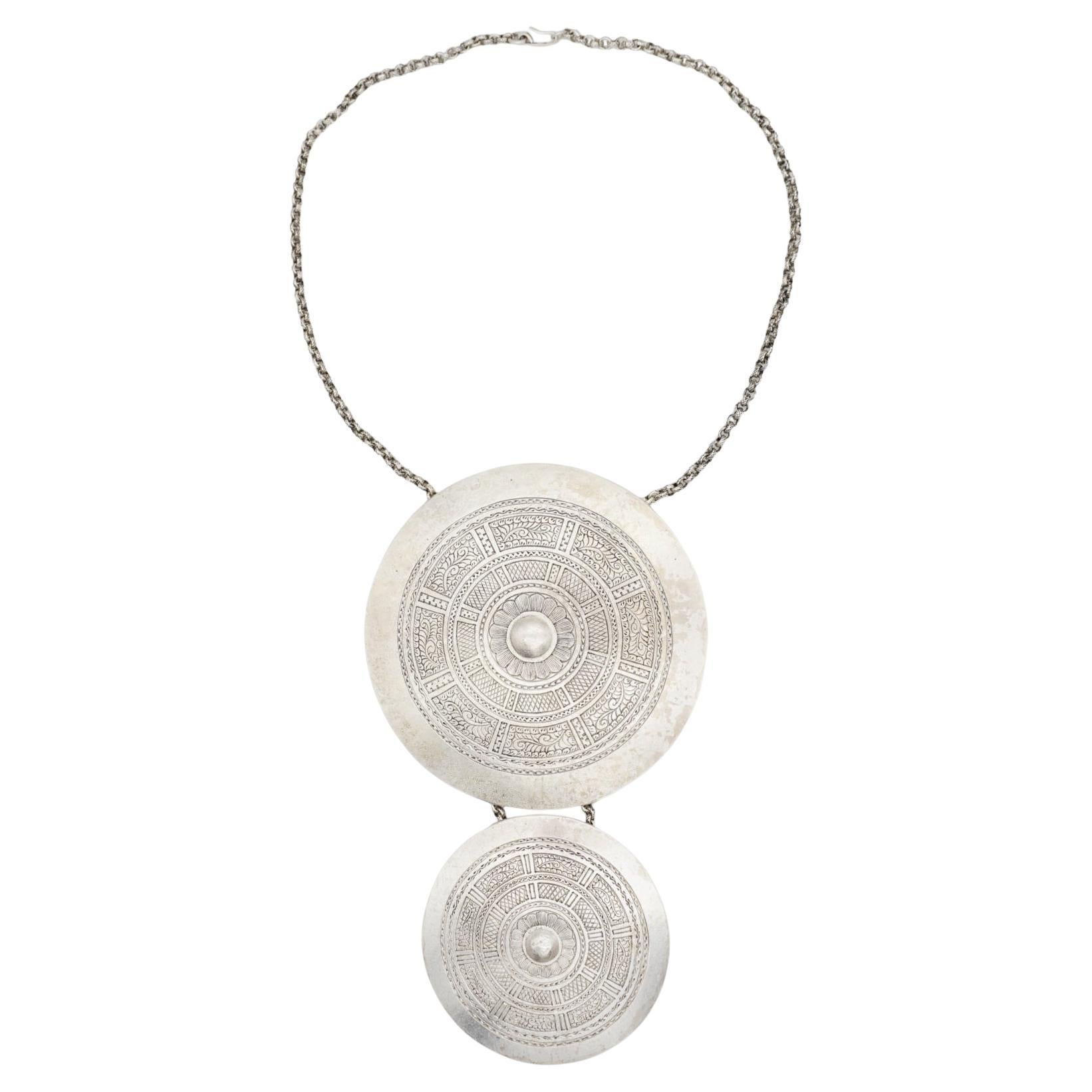 CHRISTIAN DIOR by John Galliano 1999 Aztec Exotic Double Badge Halskette Brosche im Angebot