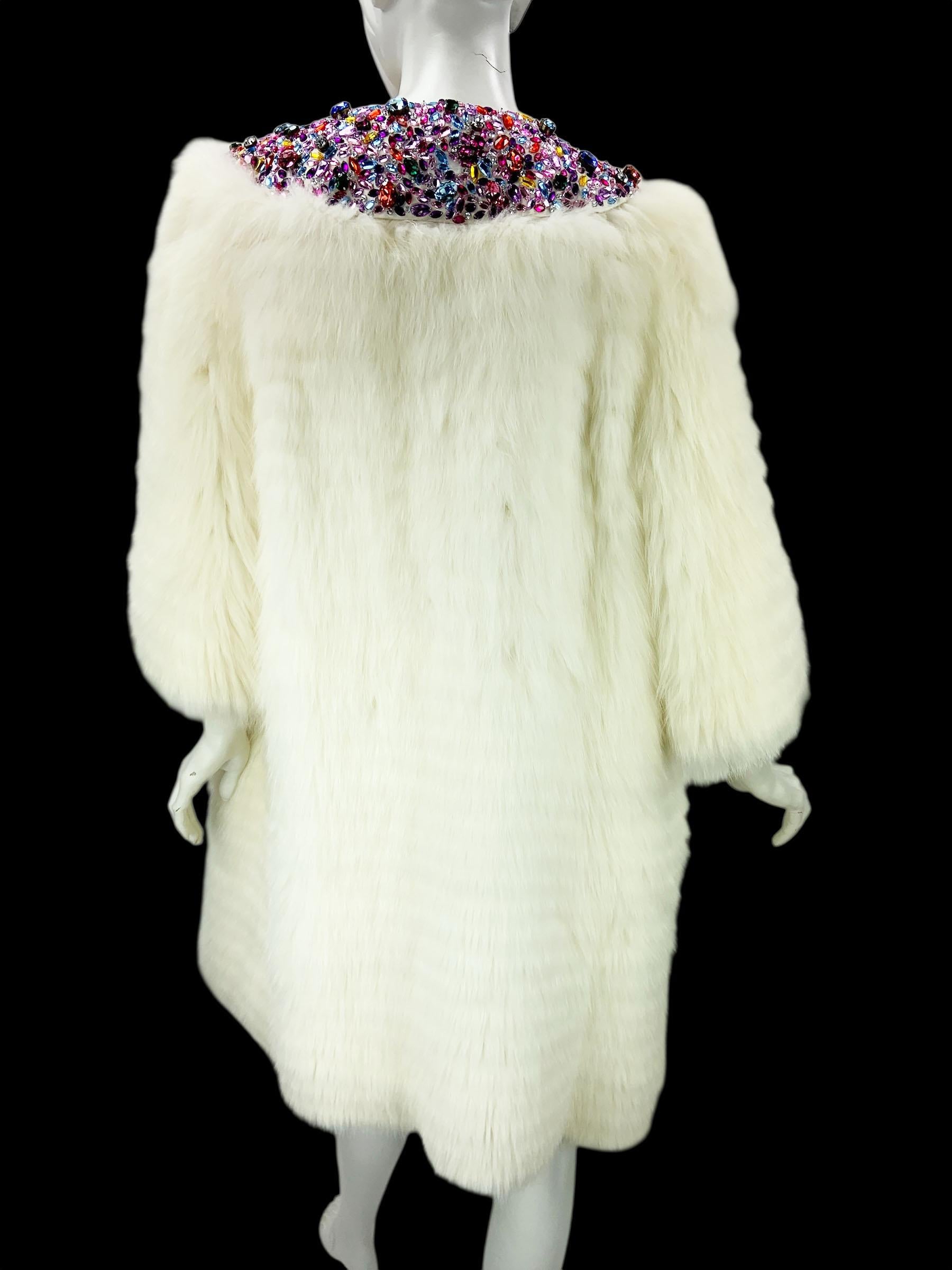 Christian Dior by John Galliano 2001 Cappotto in pelliccia di volpe bianca con colletto Jewell US 8 in vendita 3