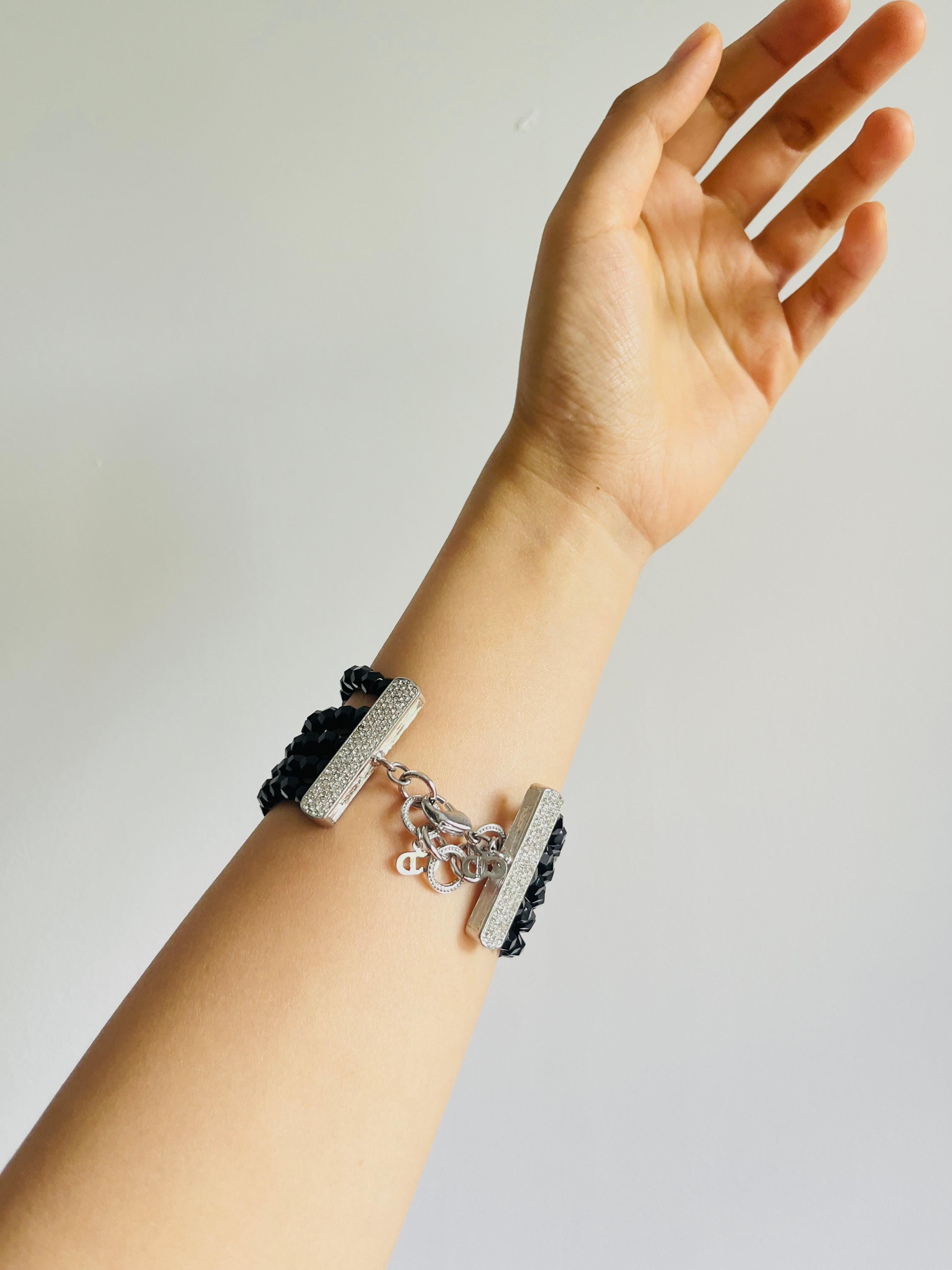 Christian Dior by John Galliano 2002 Lagen Schwarz Perlen Kristalle Silber Armband im Angebot 2