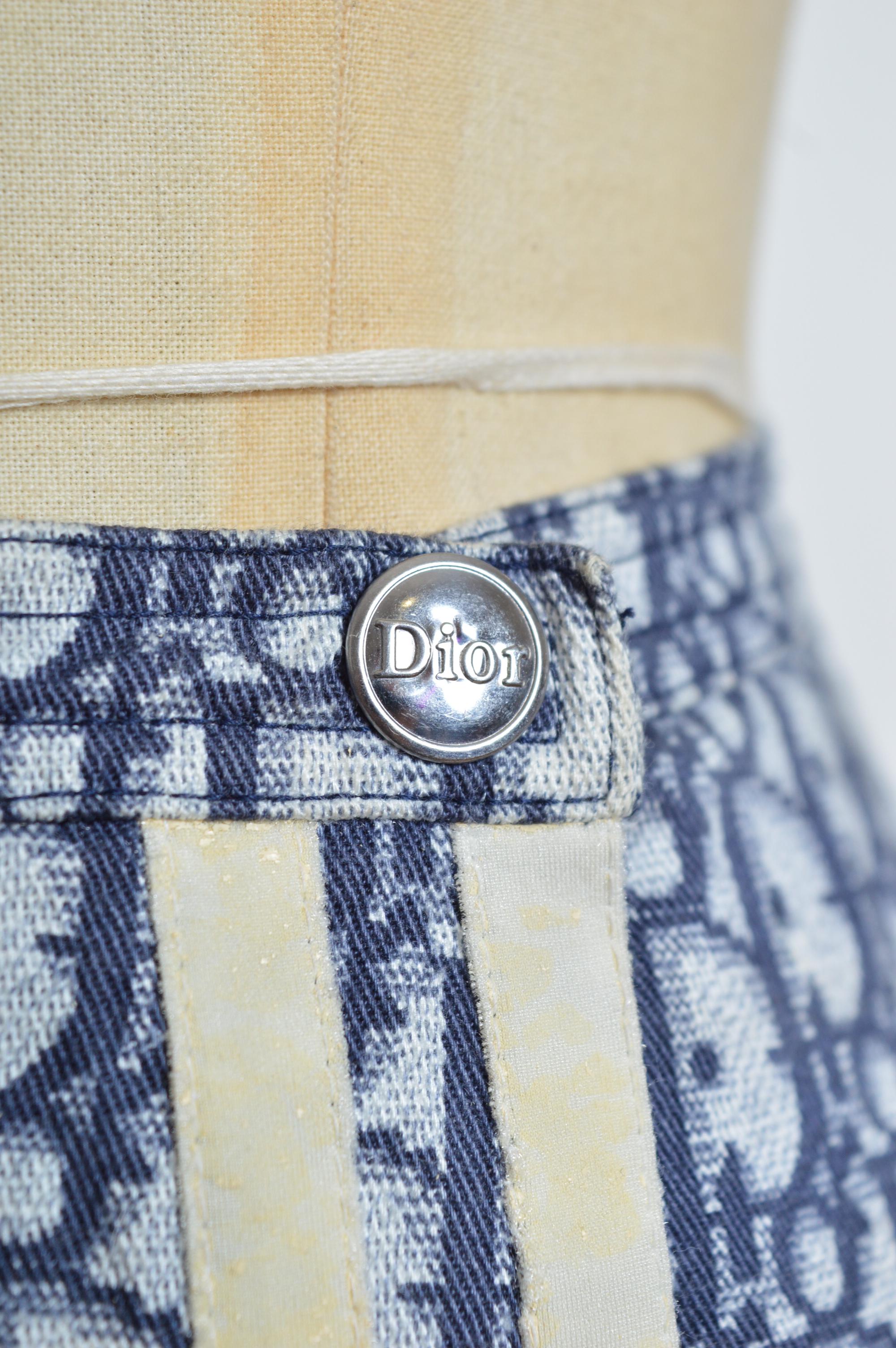 Christian Dior by John GALLIANO 2005 Blue Trotter print Wrap around Mini Skirt For Sale 1