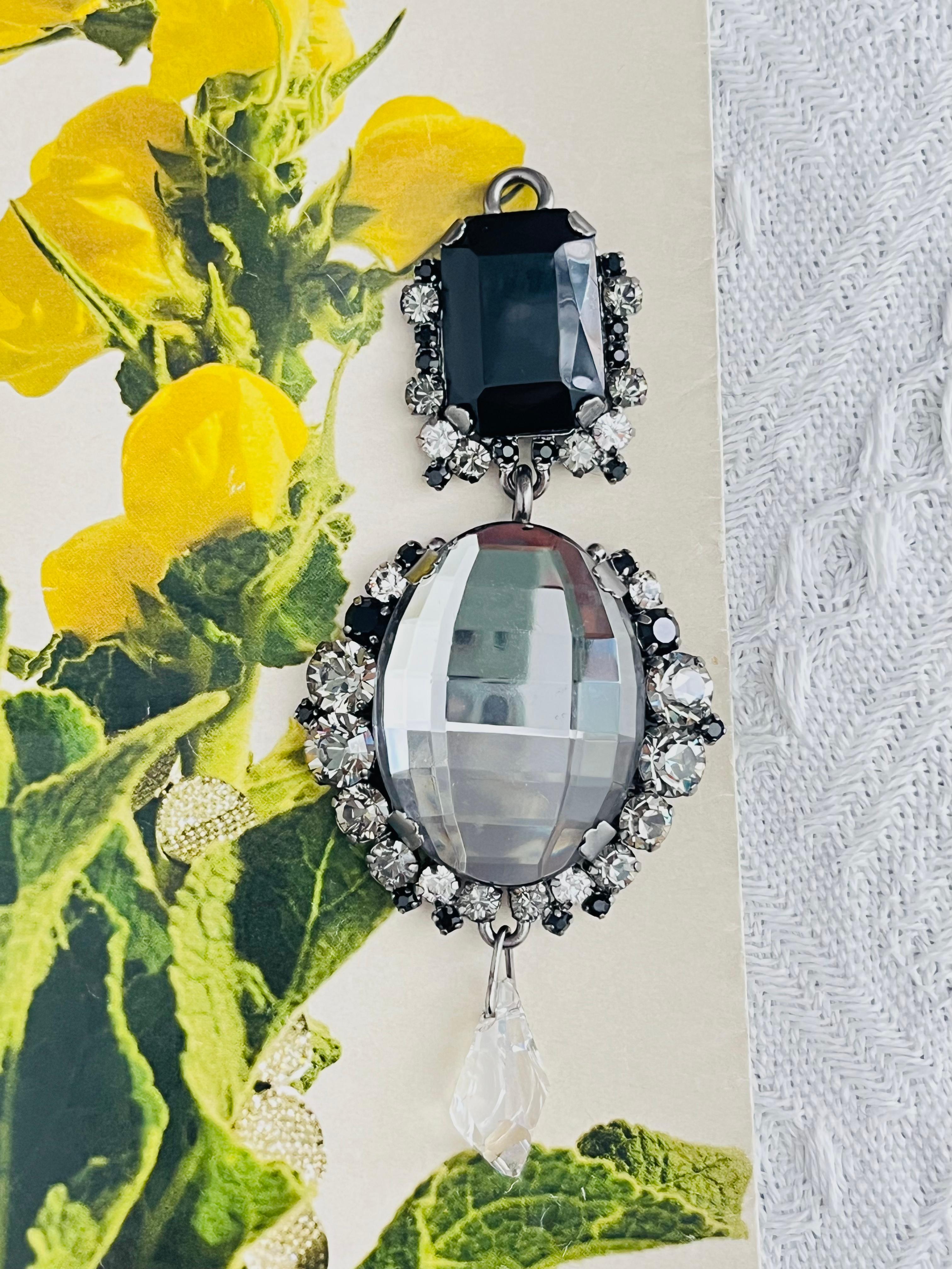 CHRISTIAN DIOR by John Galliano 2007 Large Grey Oval Black Crystal Drop Pendant In Good Condition For Sale In Wokingham, England