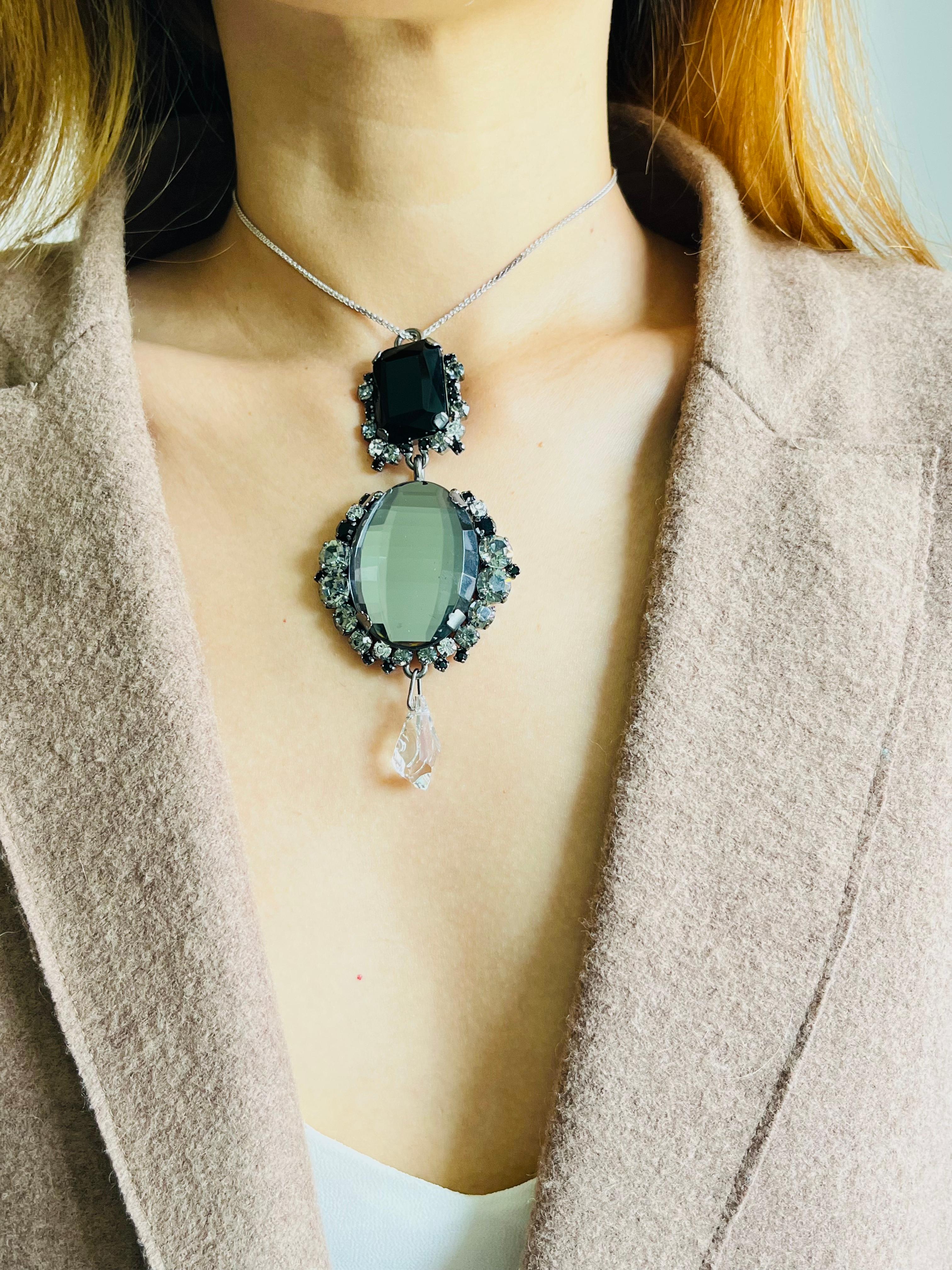 CHRISTIAN DIOR by John Galliano 2007 Large Grey Oval Black Crystal Drop Pendant For Sale 2