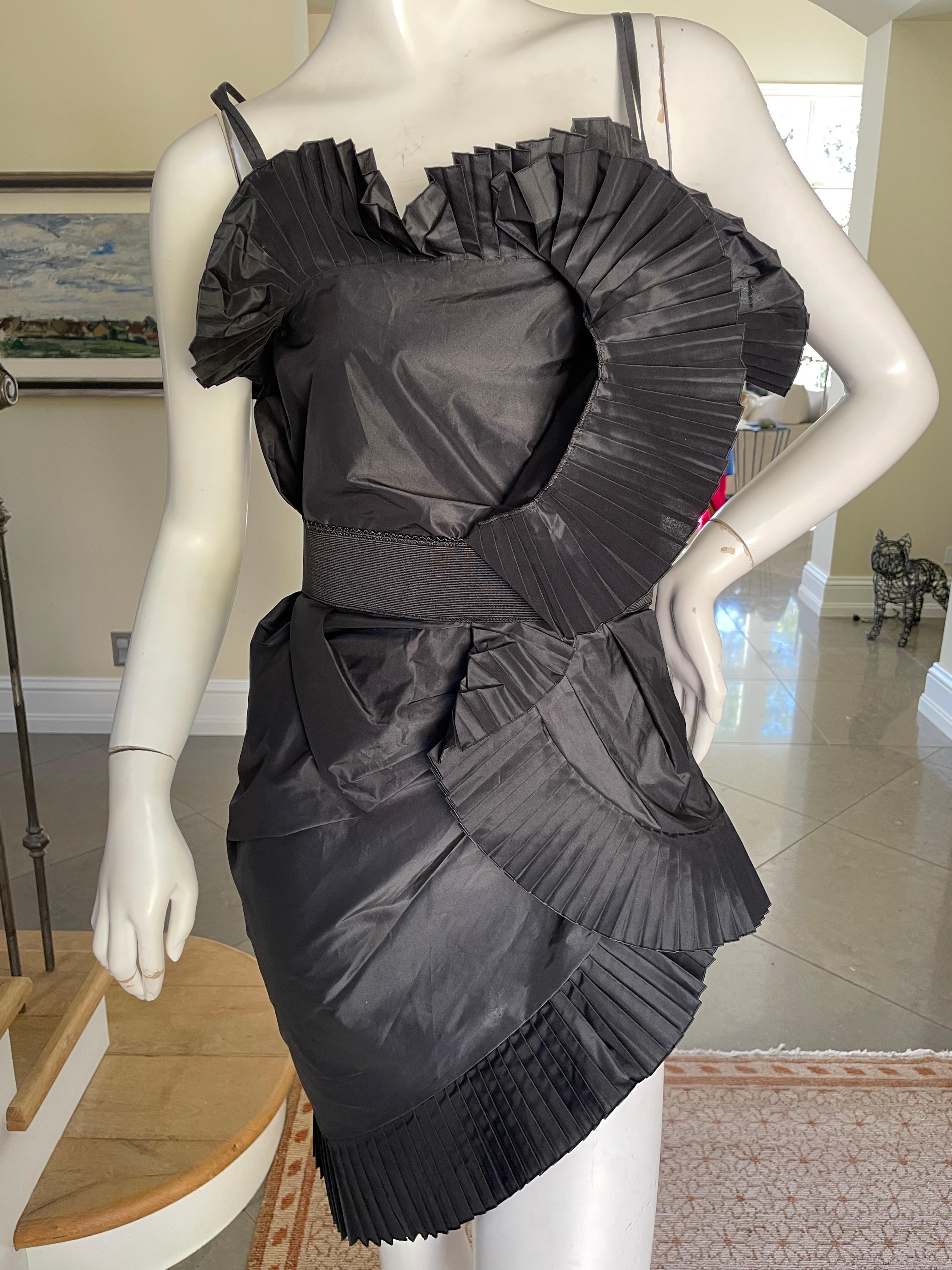 Christian Dior by John Galliano Accordion Pleated Mini Cocktail Dress In Excellent Condition For Sale In Cloverdale, CA
