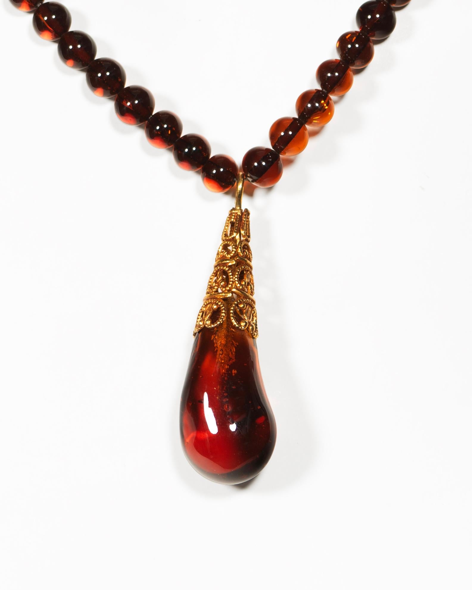 Christian Dior by John Galliano Amber Glass Bead Choker Necklace, c. 1998 In Excellent Condition For Sale In London, GB