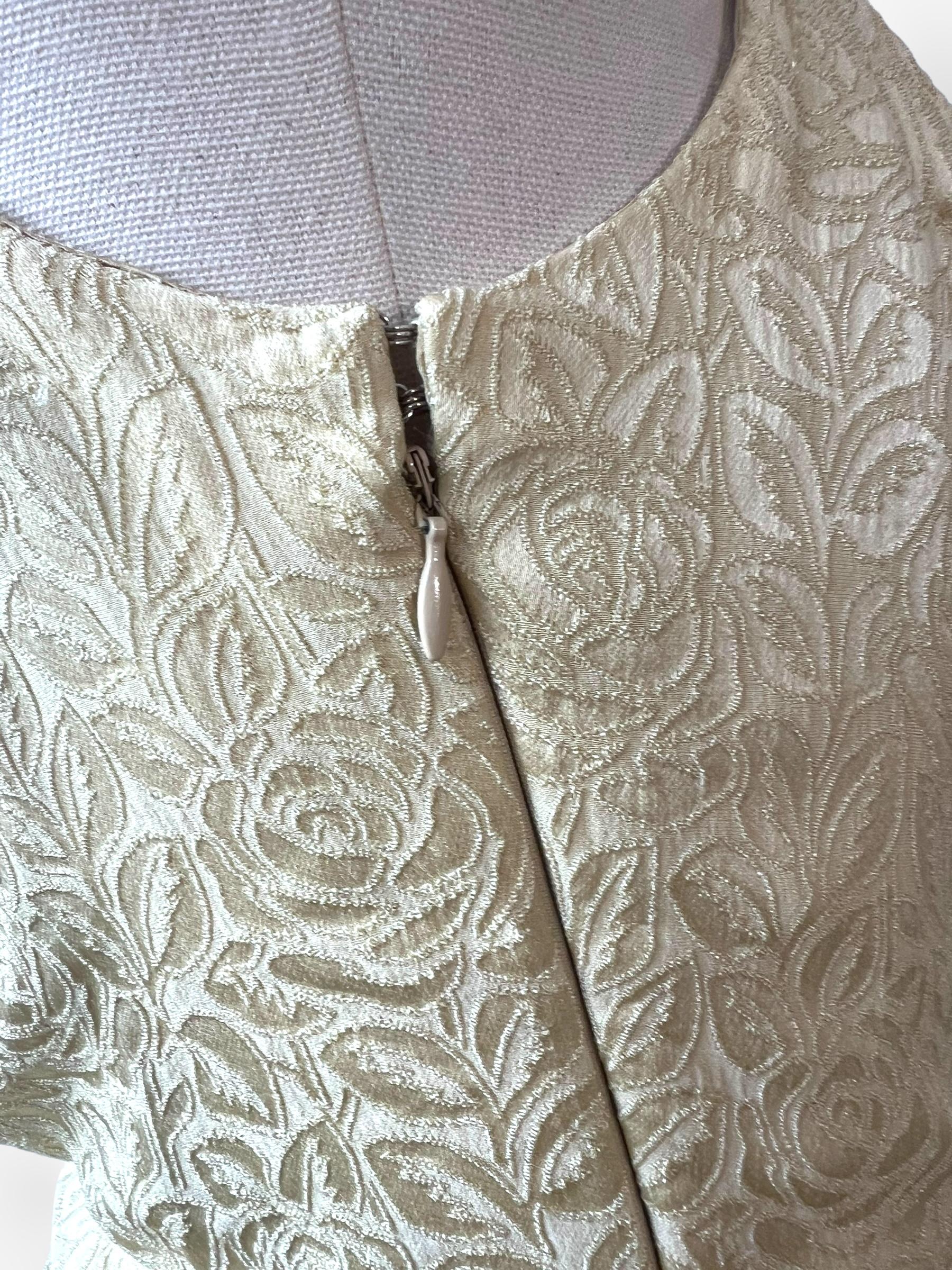 Christian Dior for Christian Dior, Autumn/Winter 1998, Abito in broccato di seta Rose in vendita 1