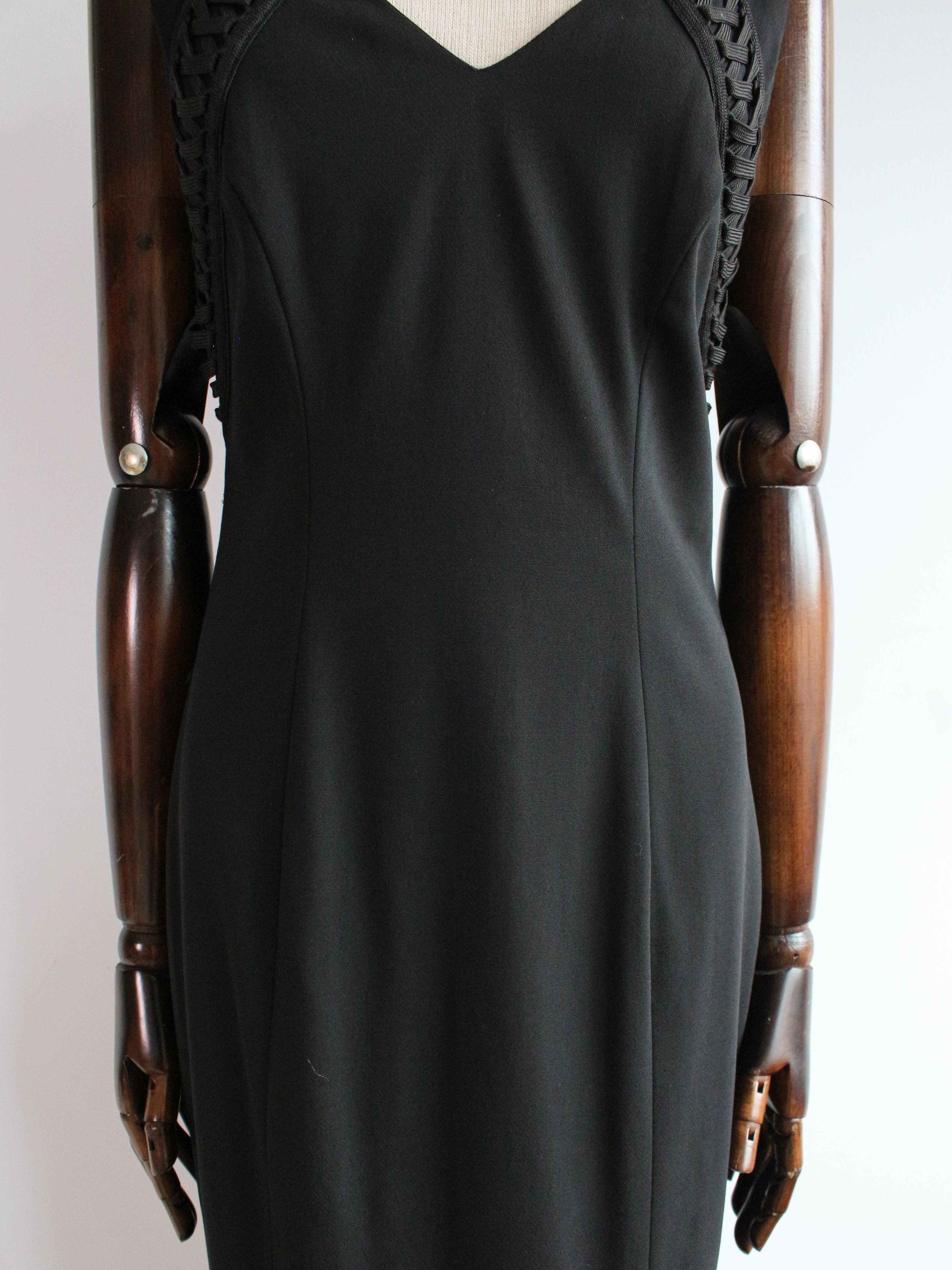 Christian Dior by John Galliano Otoño/Invierno 2002 Vestido tubo con cordones de lana negra en venta 6