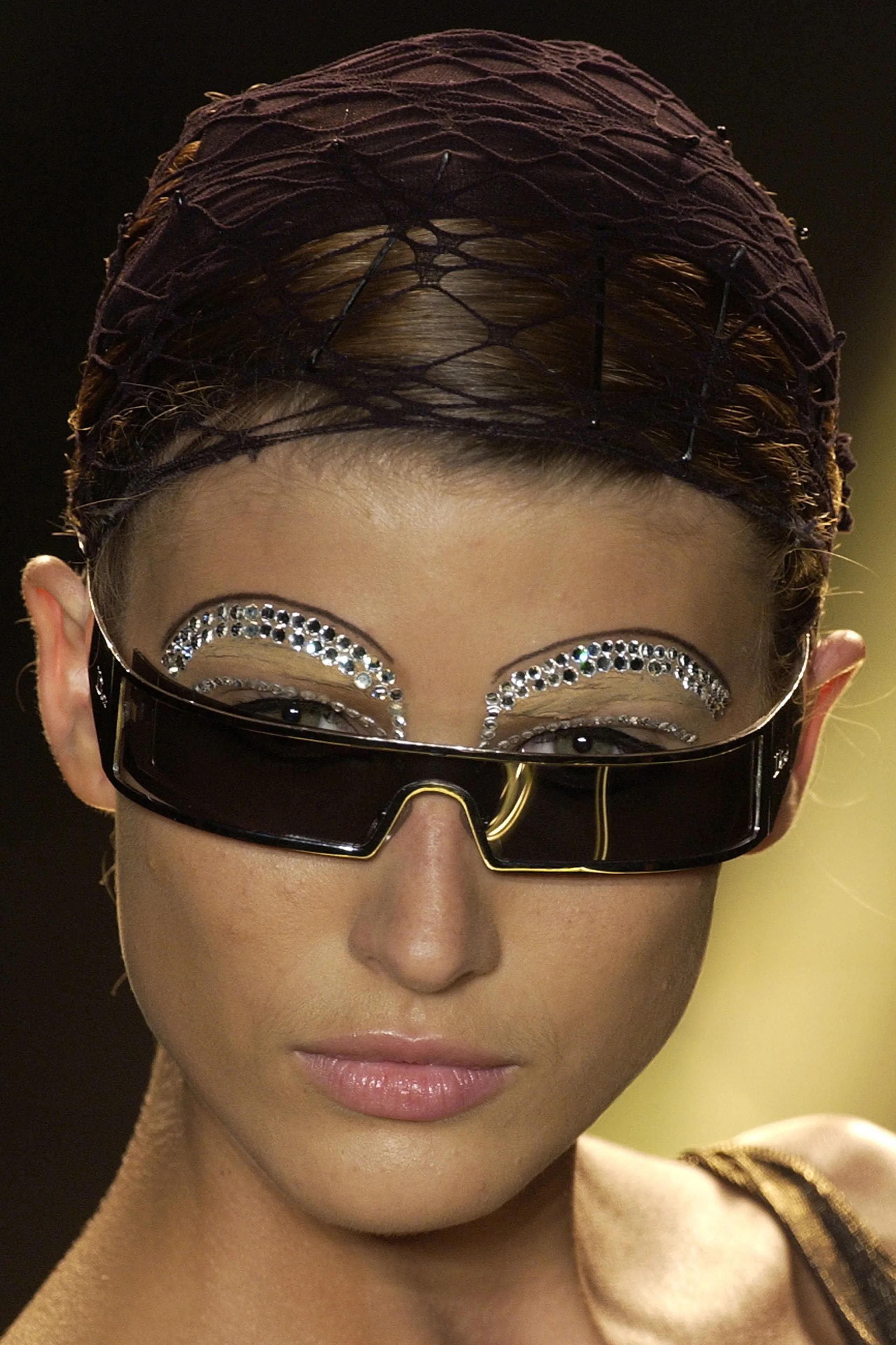 Christian Dior for John Galliano Bandage Punk Shield Sonnenbrille - S/S 2003 im Angebot 2