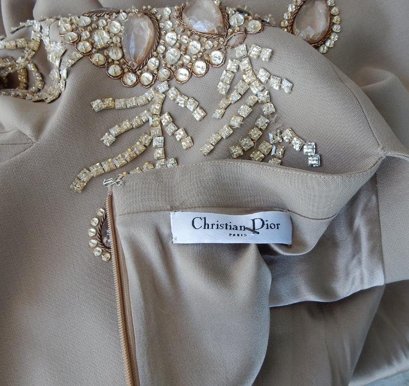 Christian Dior par John Galliano - Robe bustier à manches longues et col Batteau en vente 4
