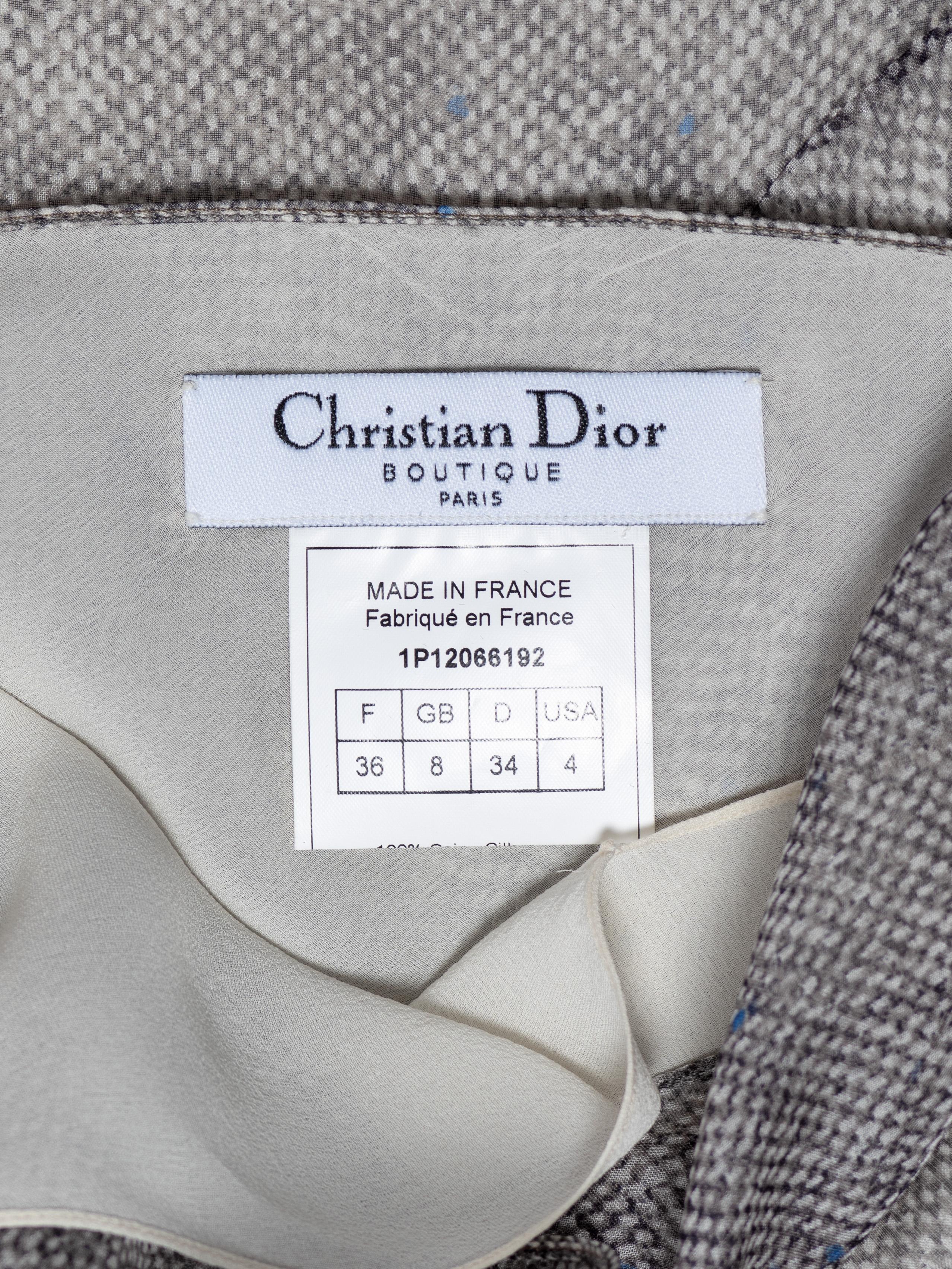 Christian Dior by John Galliano Schräggeschnittenes Seidenkleid mit Trompe-l'œil-Druck, SS 2001 im Angebot 5