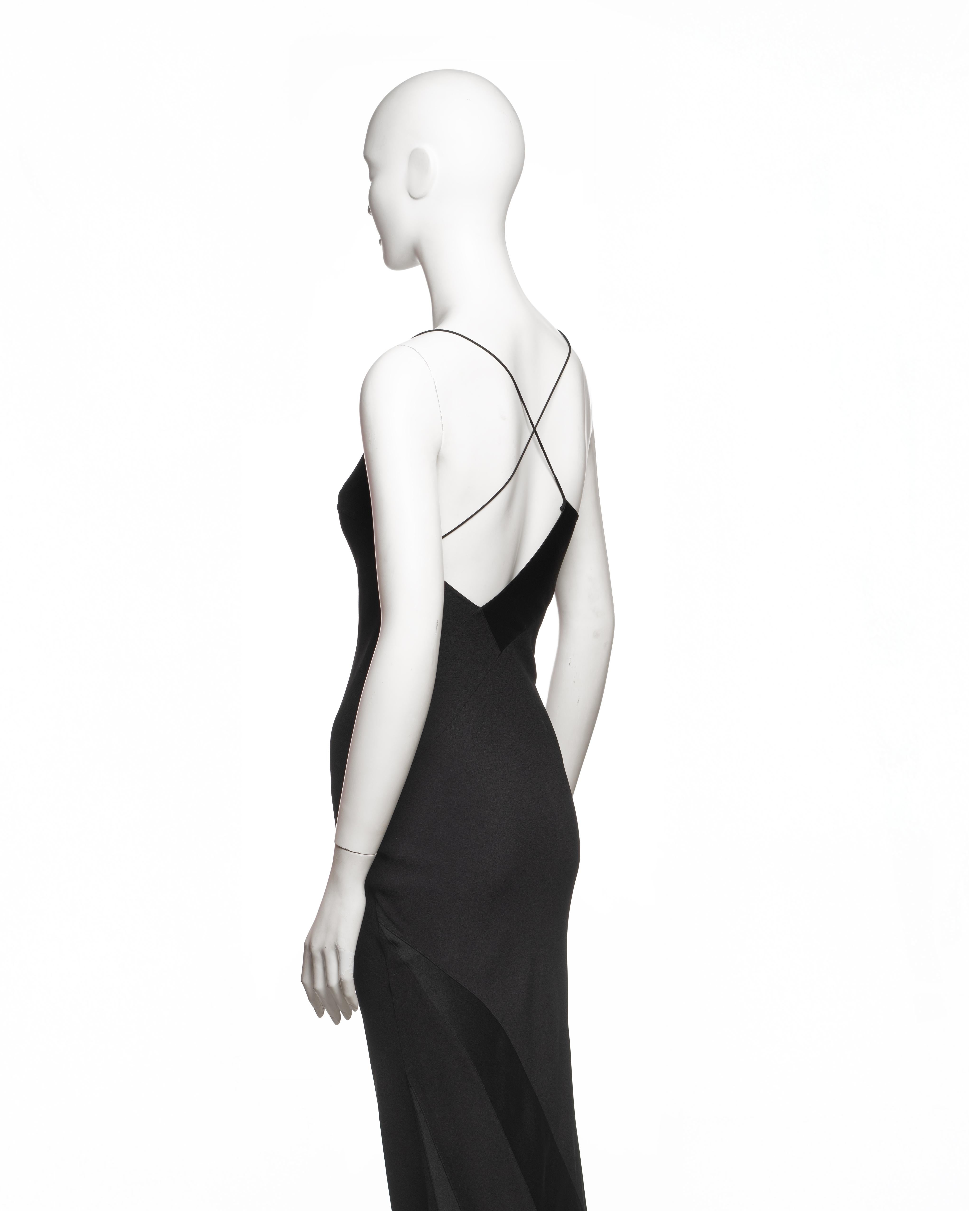 Christian Dior by John Galliano Black Black Bias-Cut Satin-Backed Crepe Dress, 2007 en vente 5