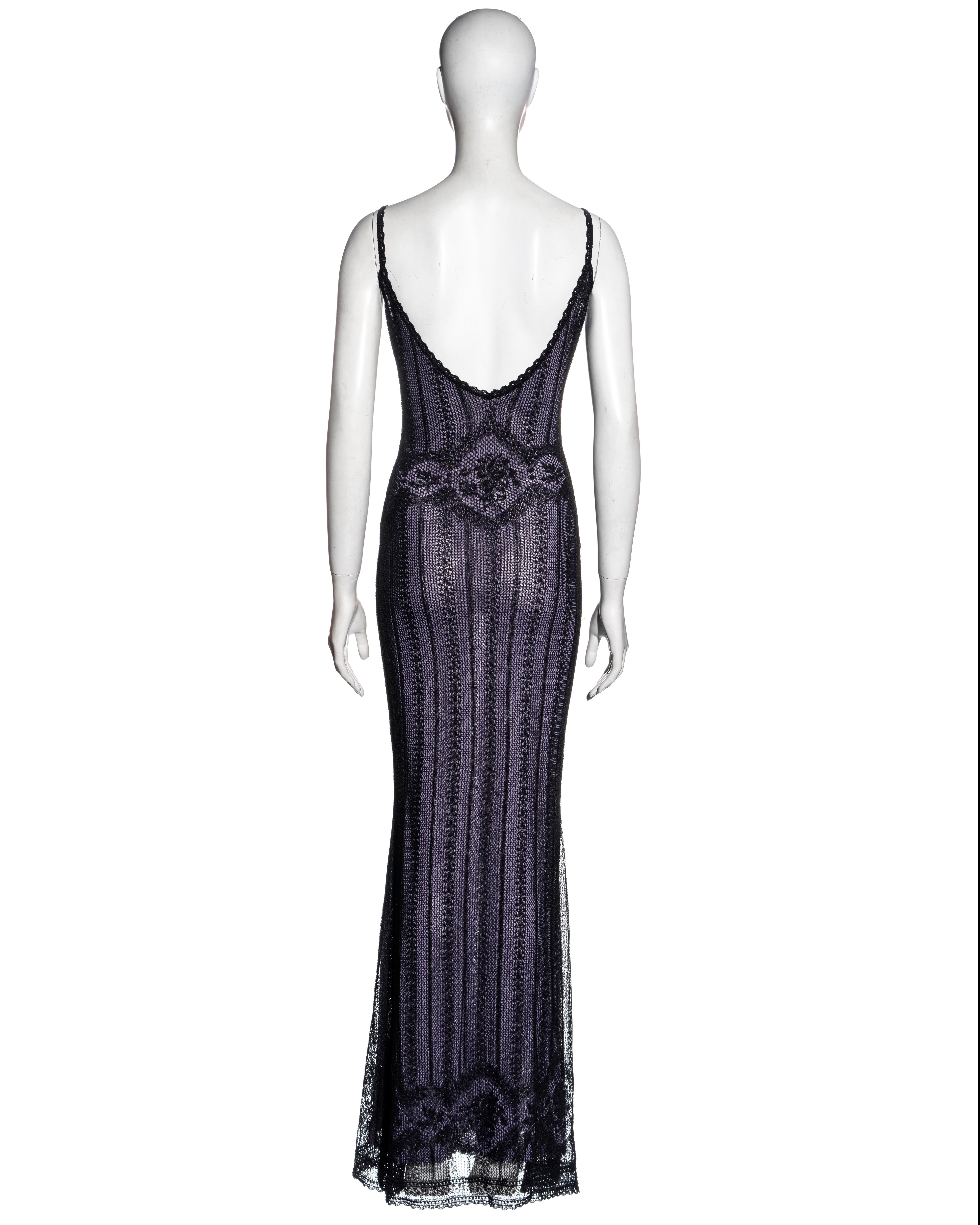 Robe de soirée et châle en dentelle noire Christian Dior par John Galliano, A/H 1998 en vente 4